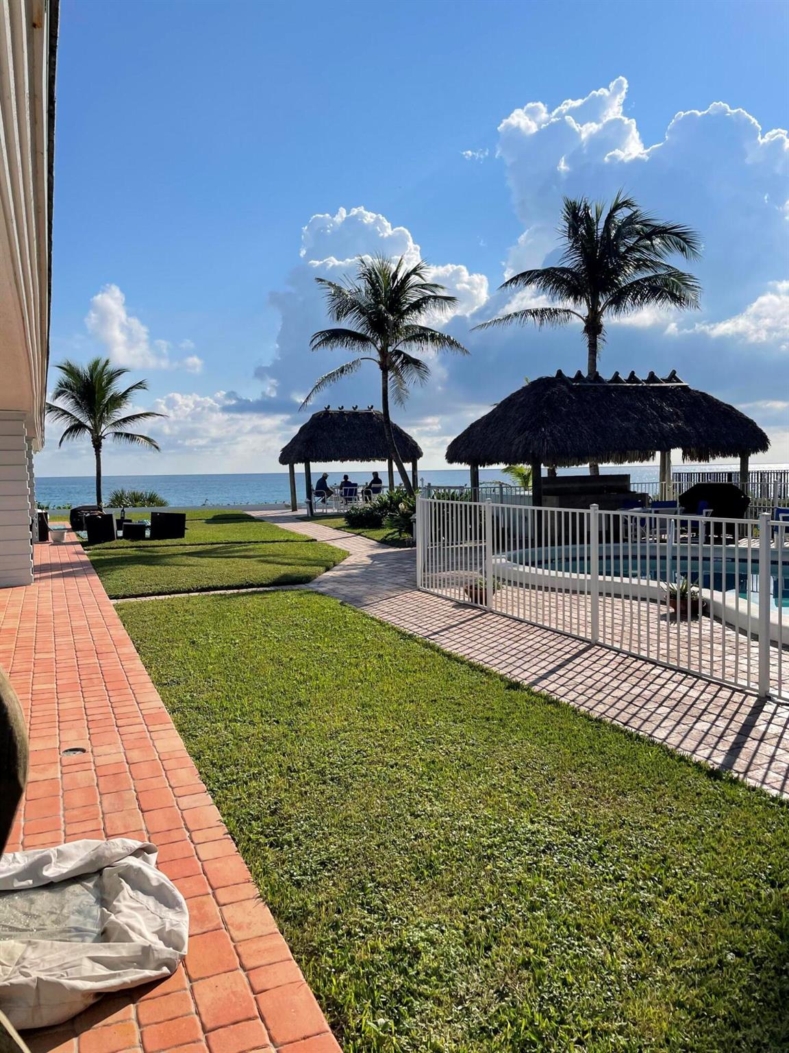 2711 S Ocean Boulevard 5