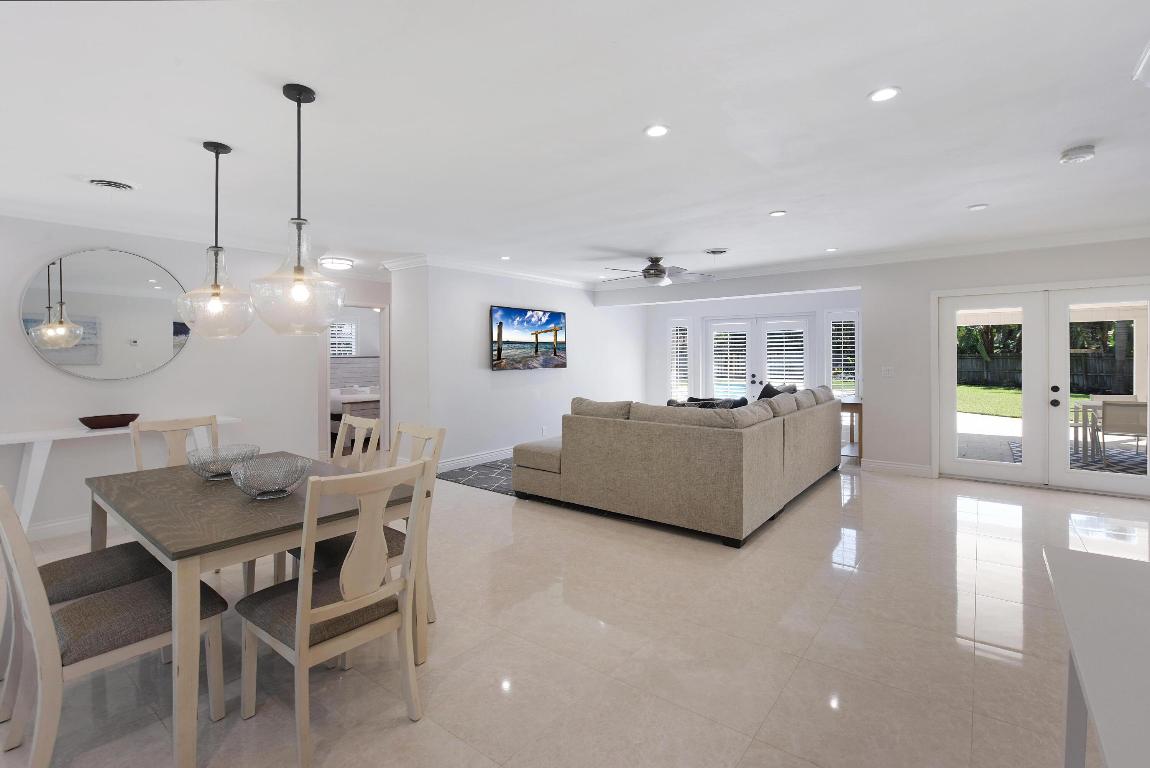 2350 NE 50th Street
