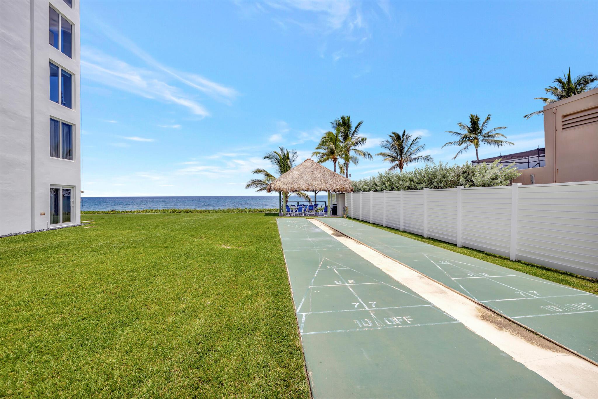 2909 S Ocean Boulevard 4c4