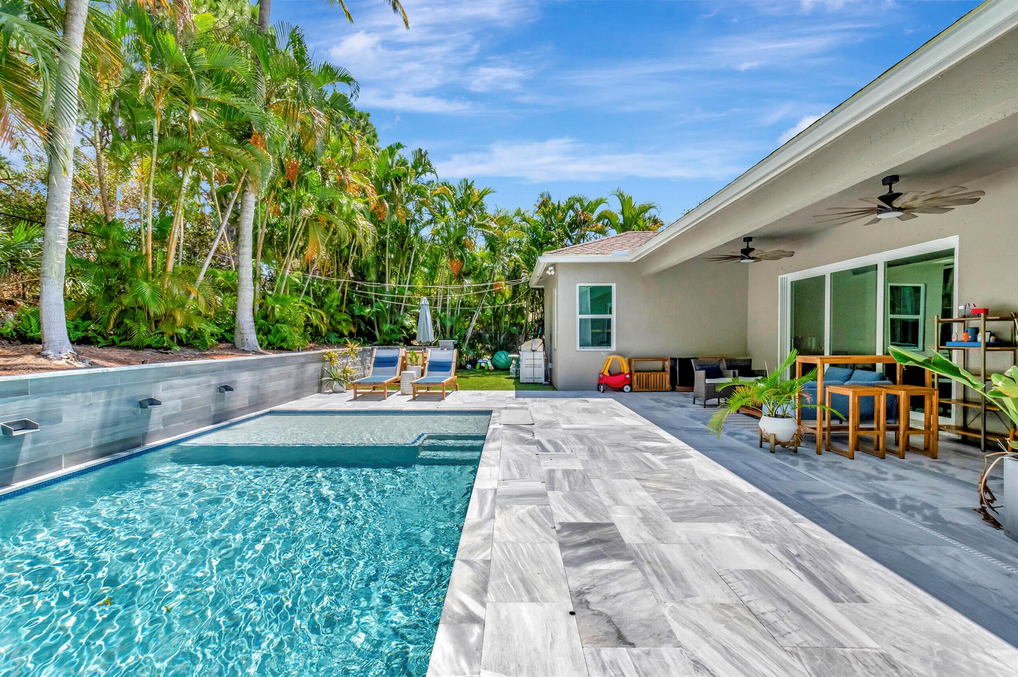 11 Lake Eden Drive