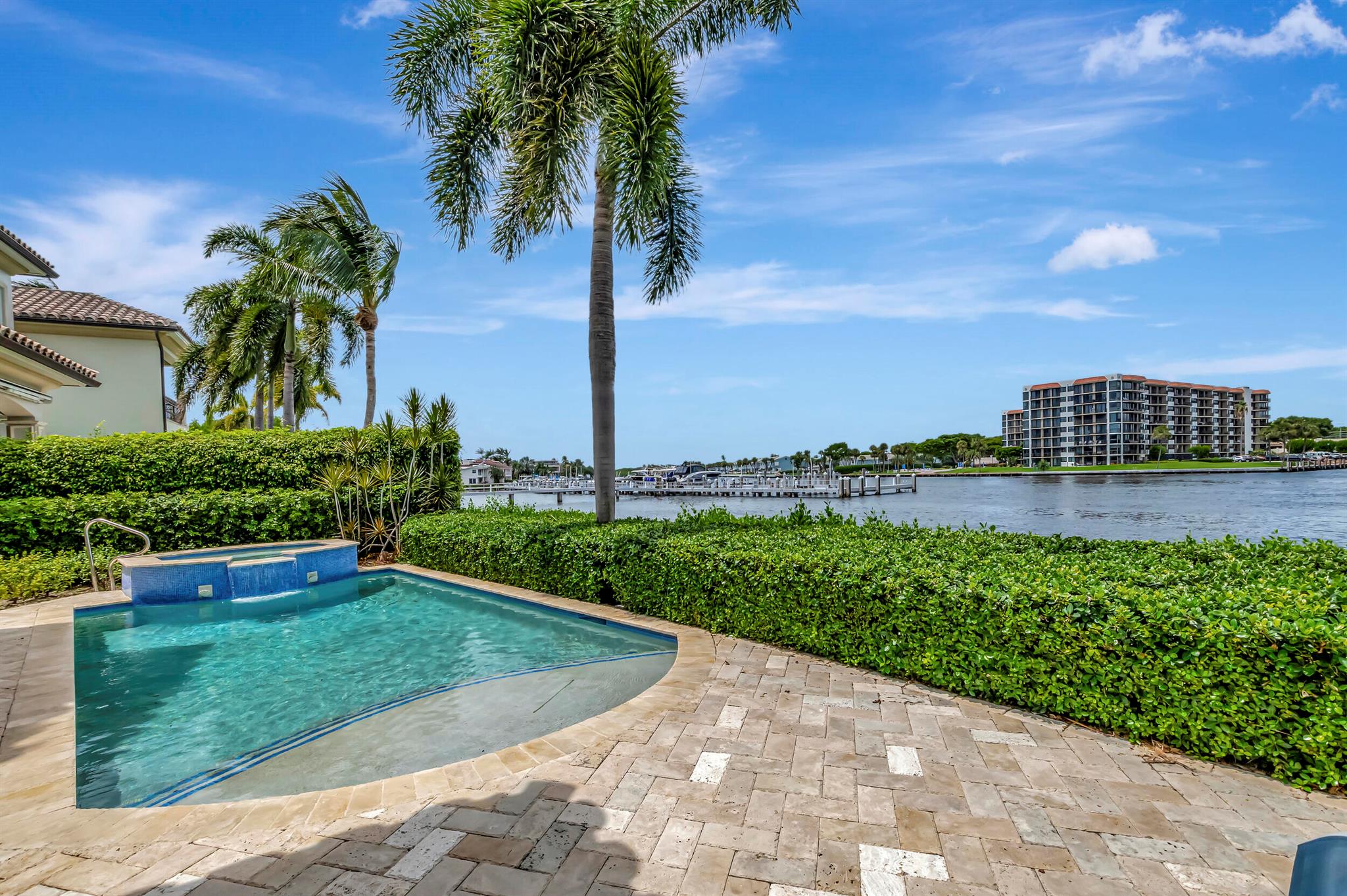 4024 S Ocean Boulevard