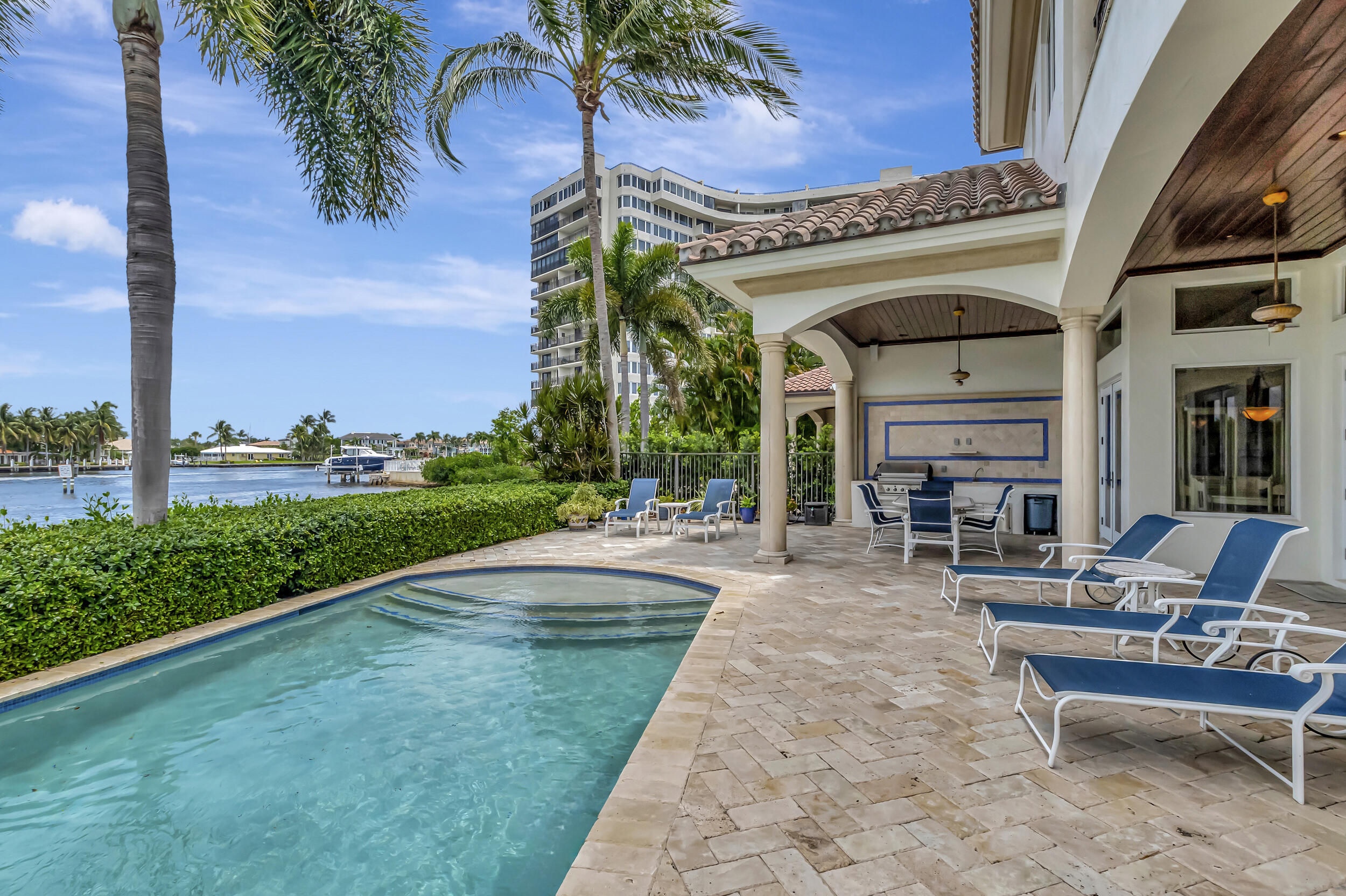 4024 S Ocean Boulevard