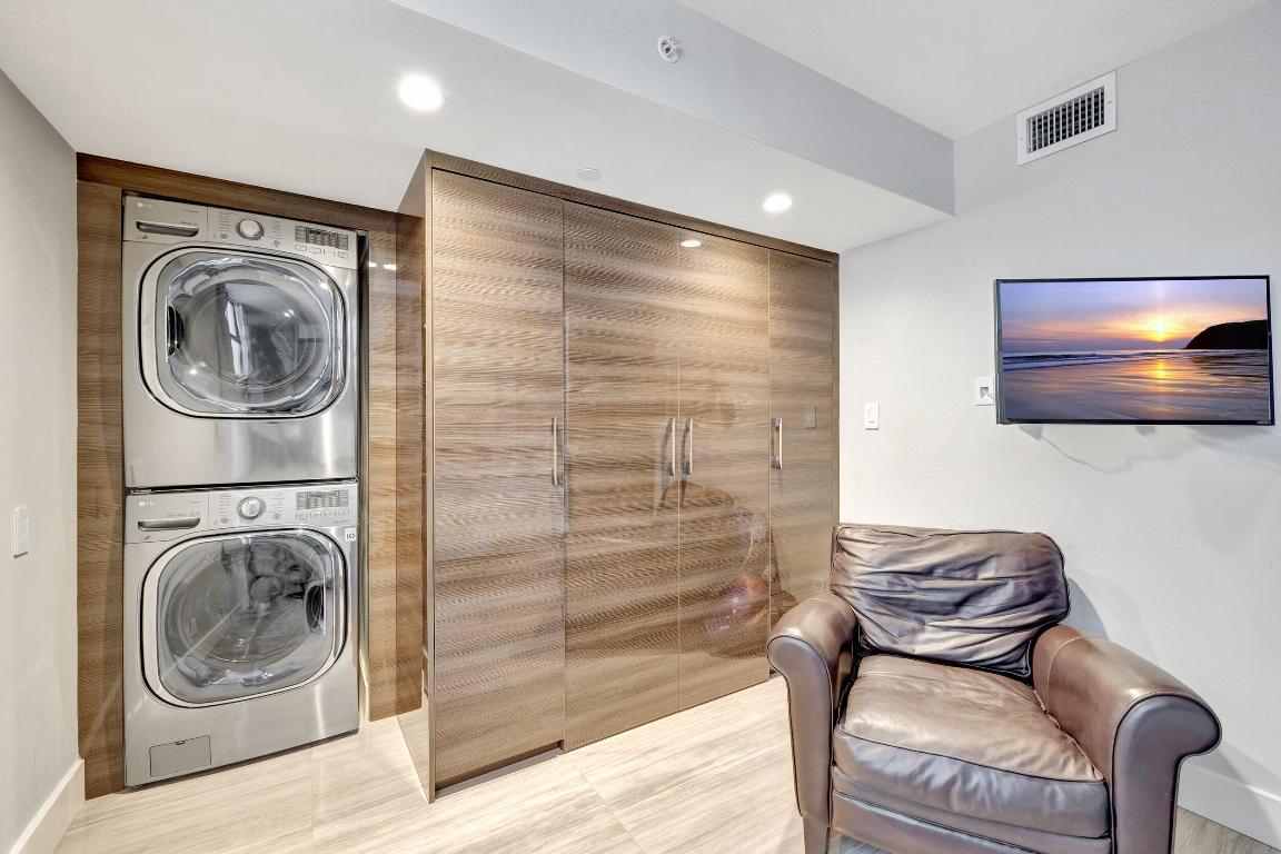 3115 S Ocean Boulevard 103