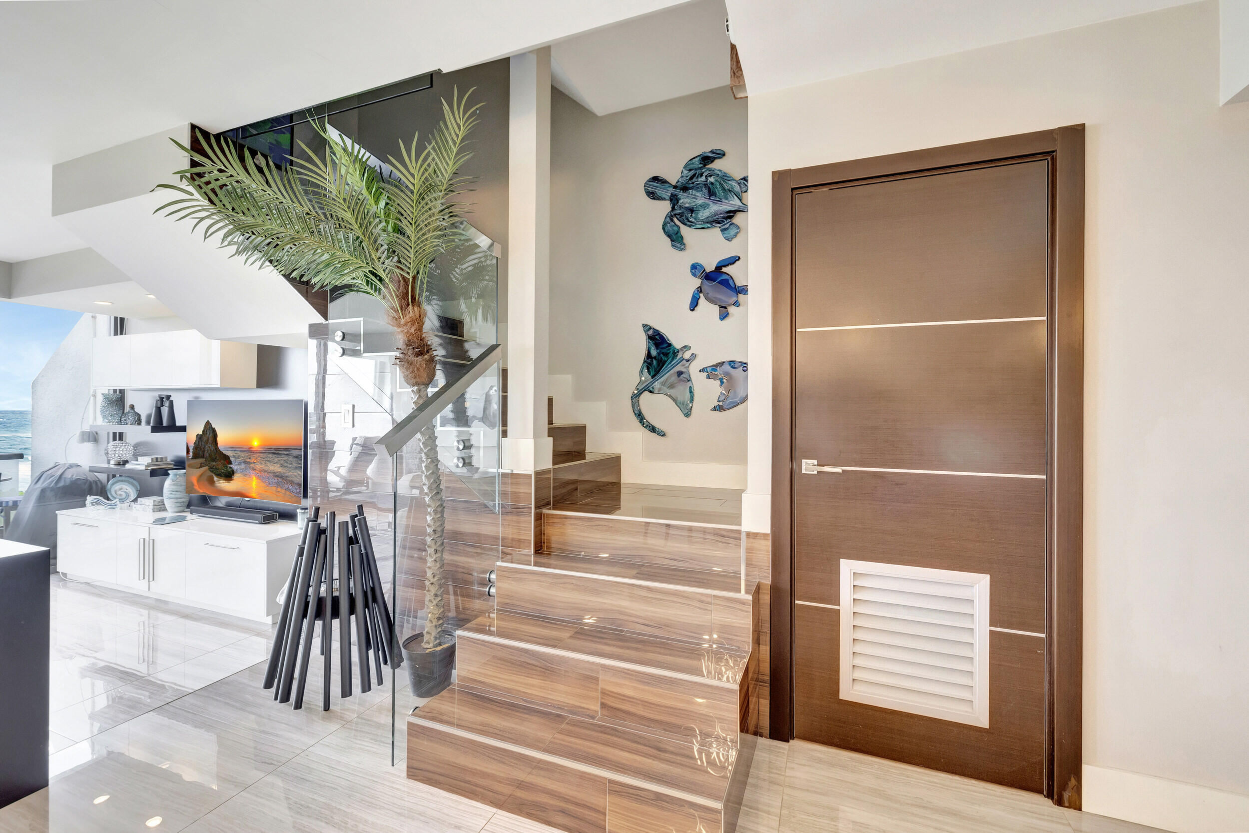 3115 S Ocean Boulevard 103