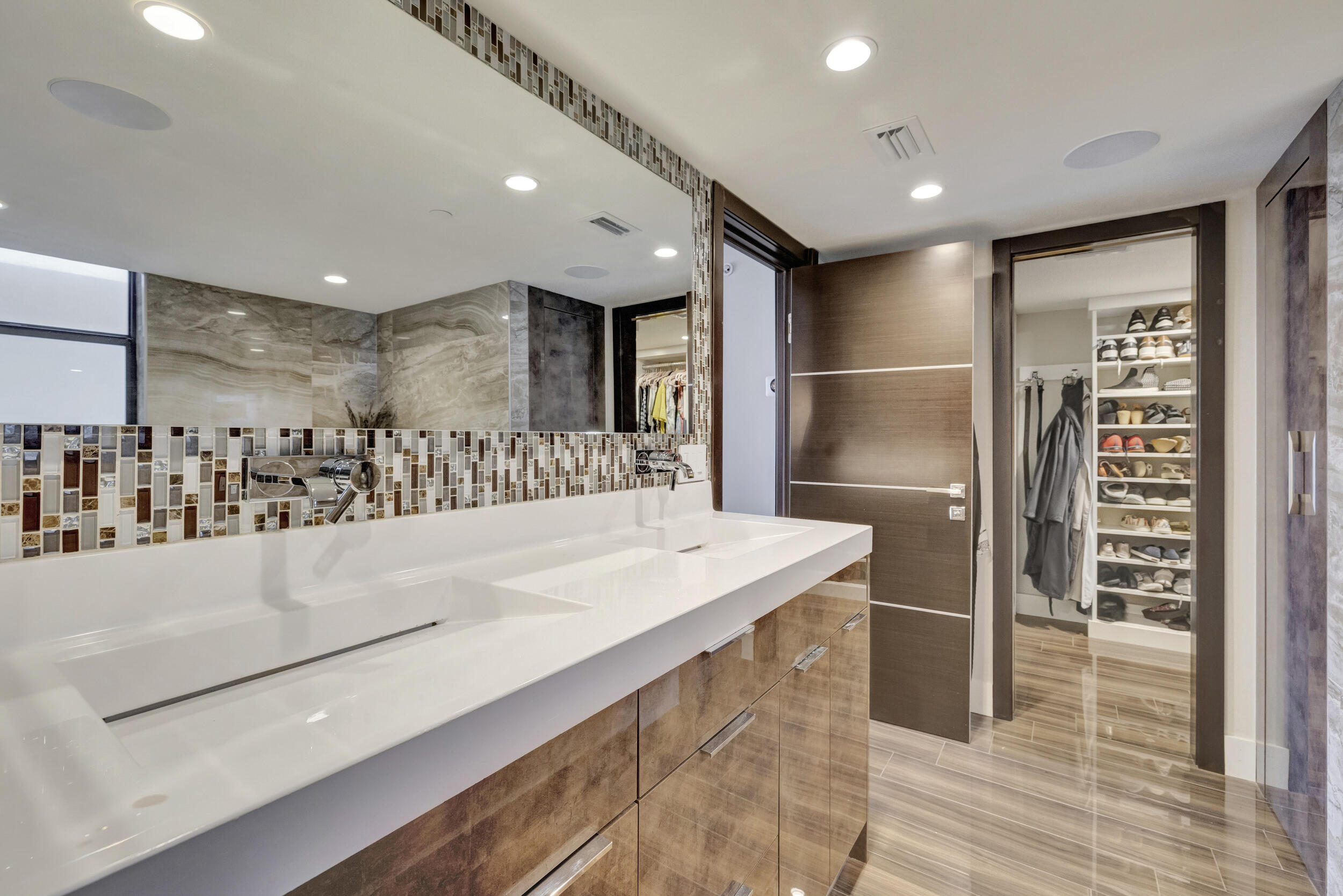 3115 S Ocean Boulevard 103