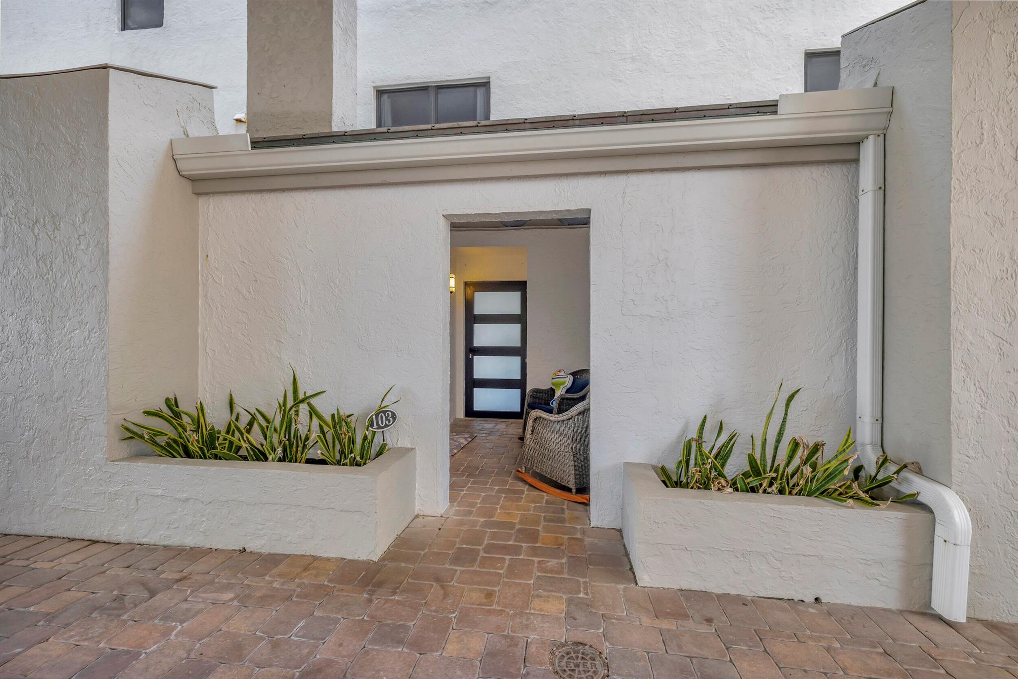 3115 S Ocean Boulevard 103