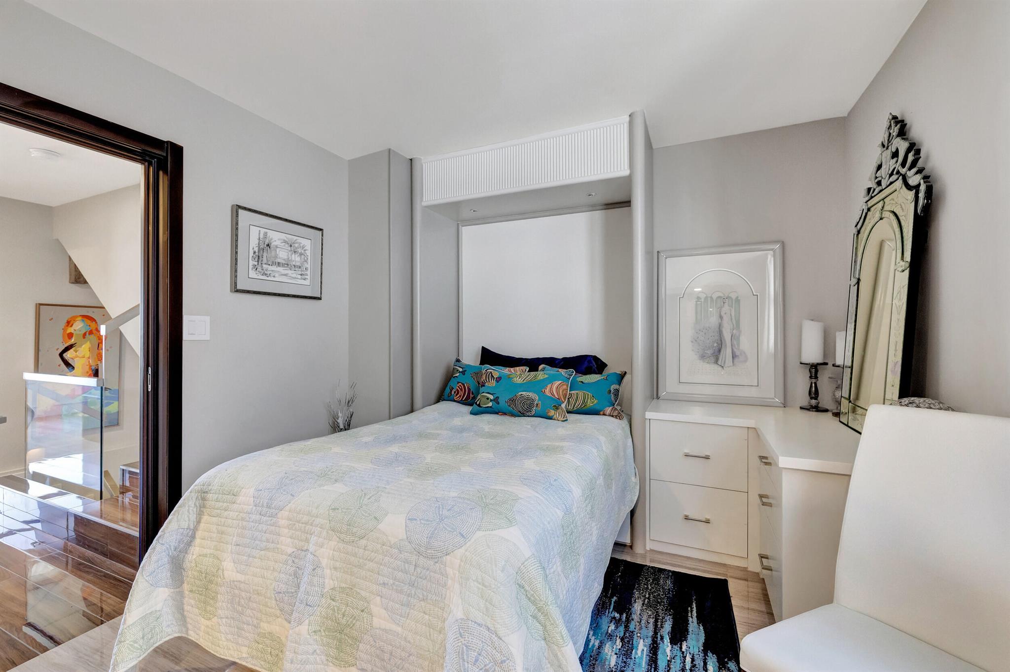 3115 S Ocean Boulevard 103