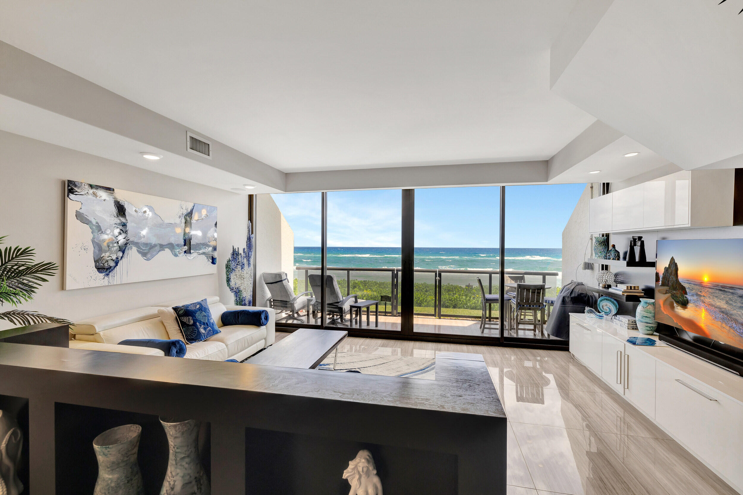 3115 S Ocean Boulevard 103