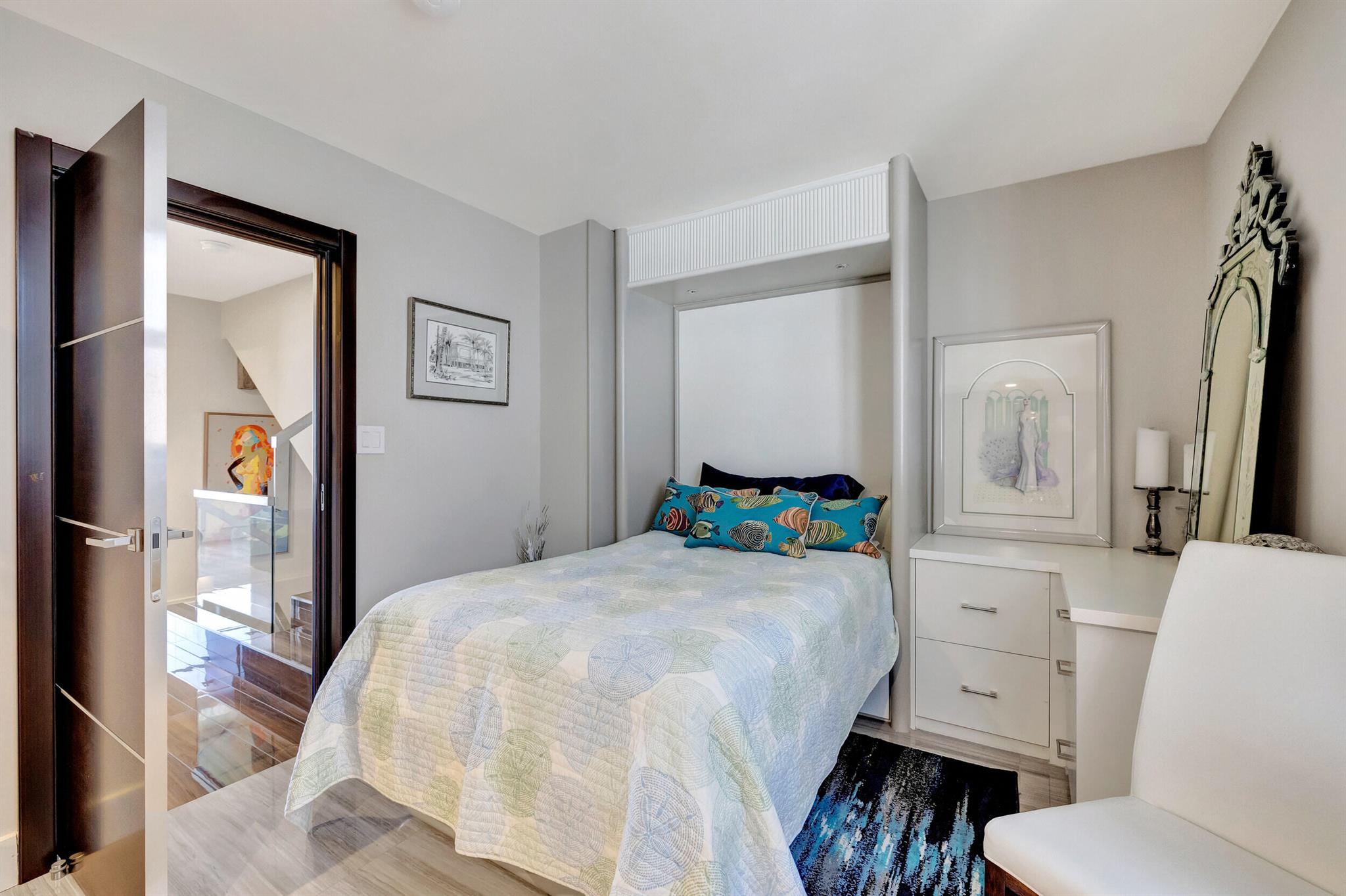 3115 S Ocean Boulevard 103