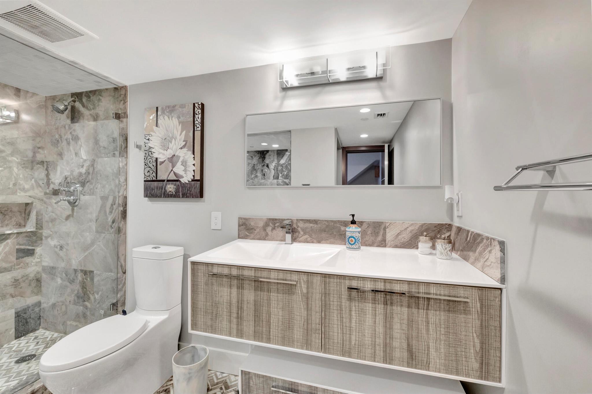 3115 S Ocean Boulevard 103