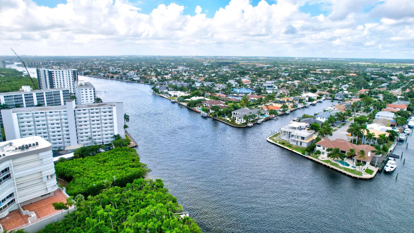 3115 S Ocean Boulevard 103