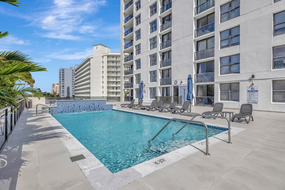 3115 S Ocean Boulevard 103