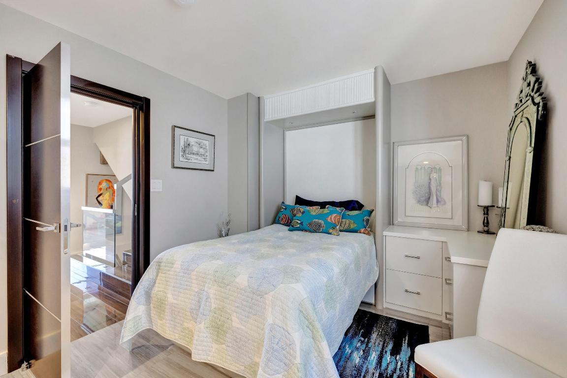 3115 S Ocean Boulevard 103