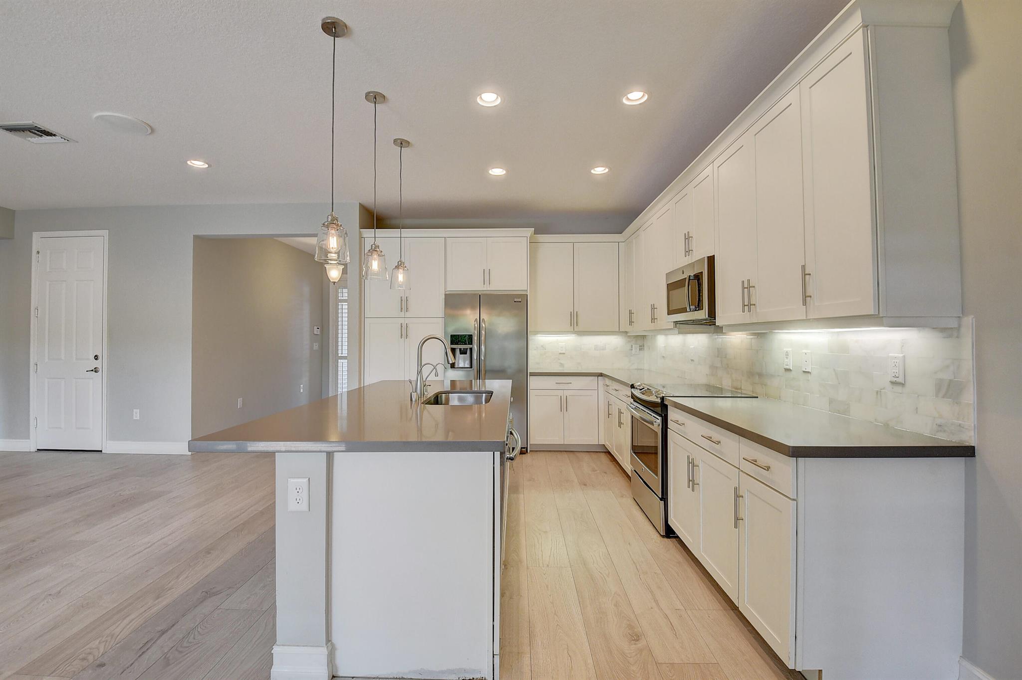 13688 Imperial Topaz Trail
