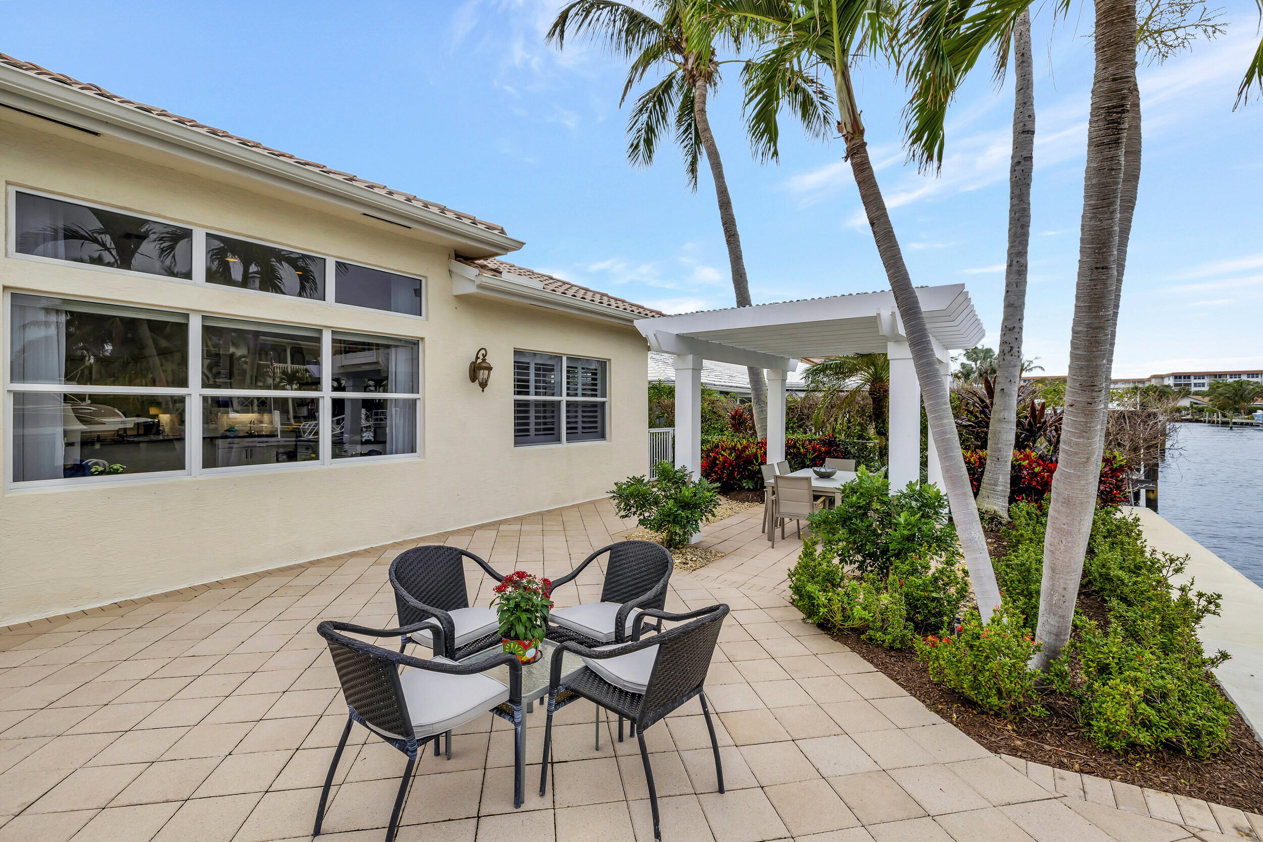 955 Gardenia Drive