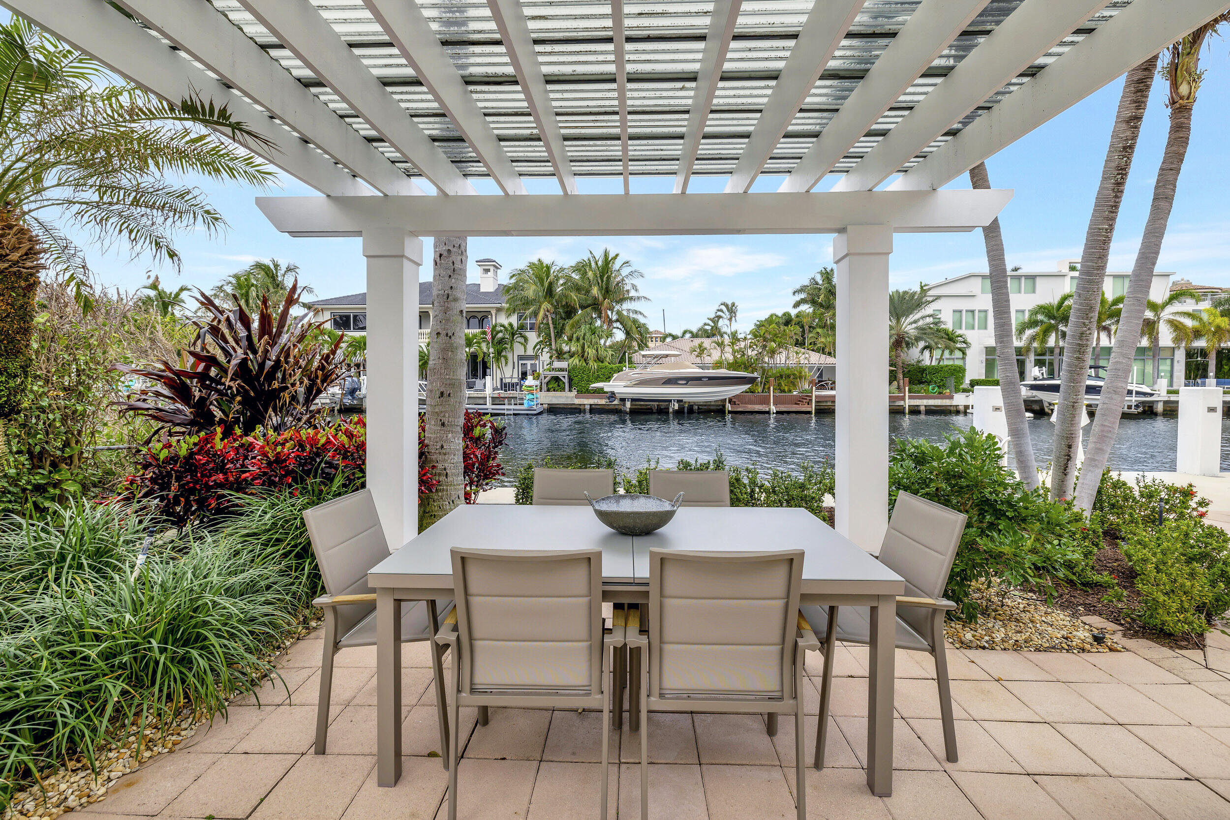 955 Gardenia Drive