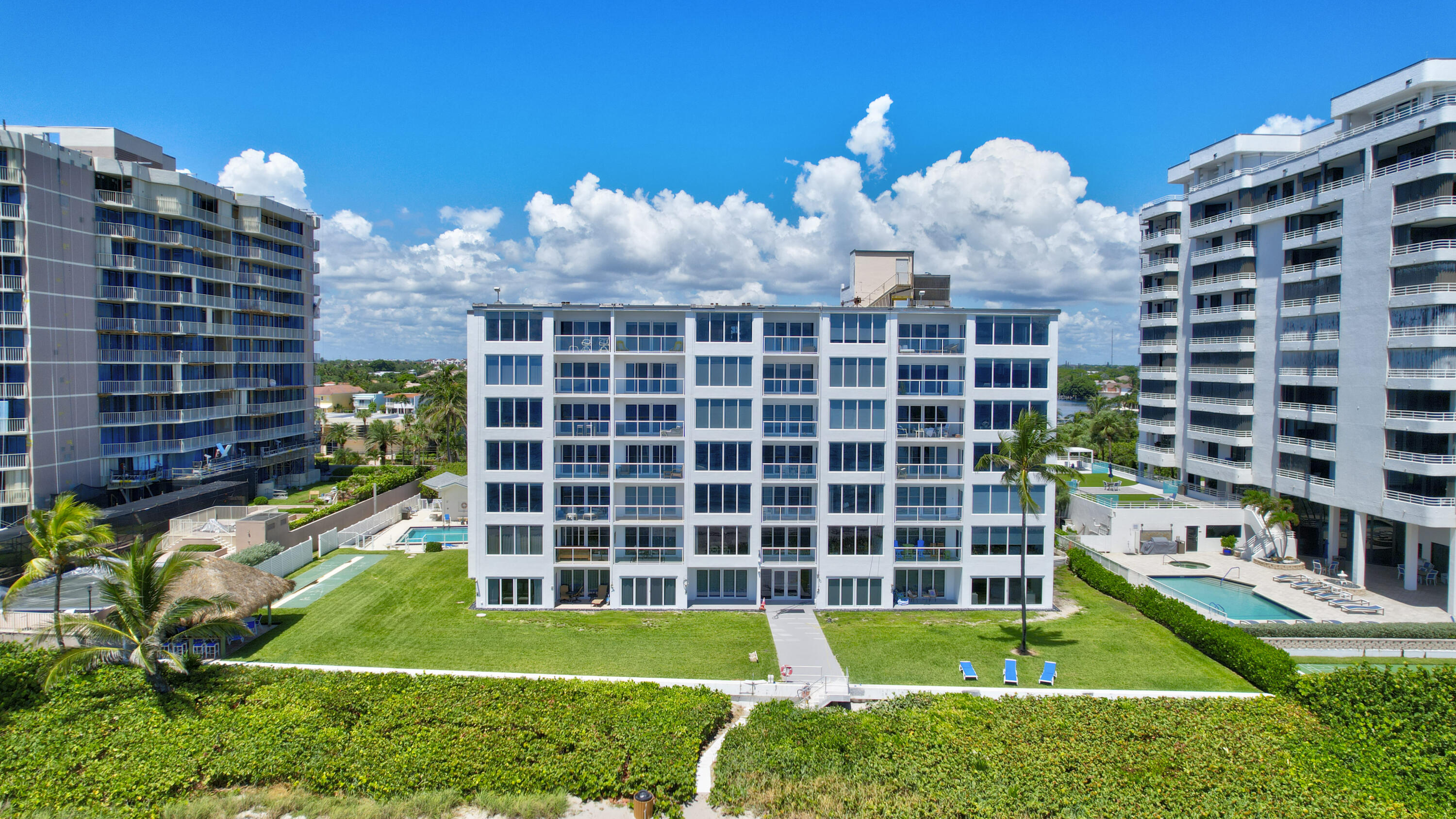 2909 S Ocean Boulevard 4c4