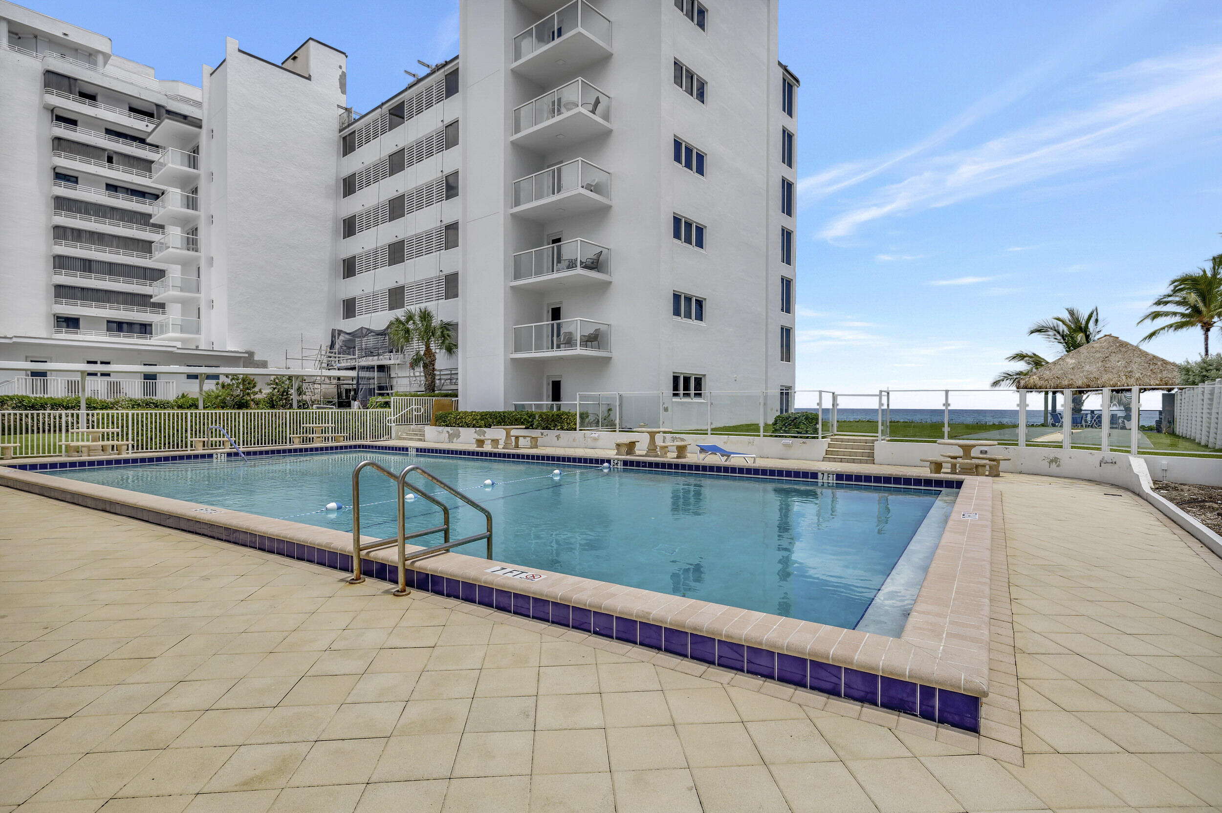 2909 S Ocean Boulevard 4c4