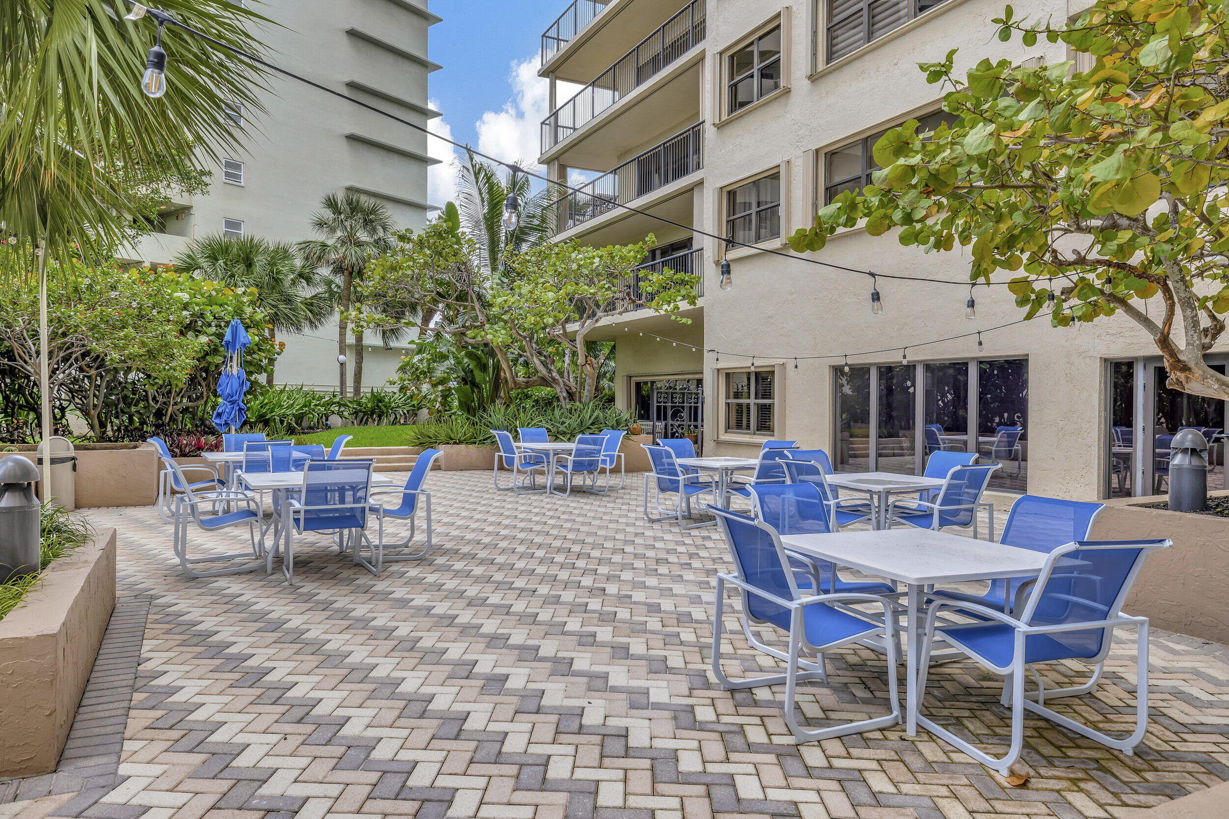 1800 S Ocean Boulevard 910