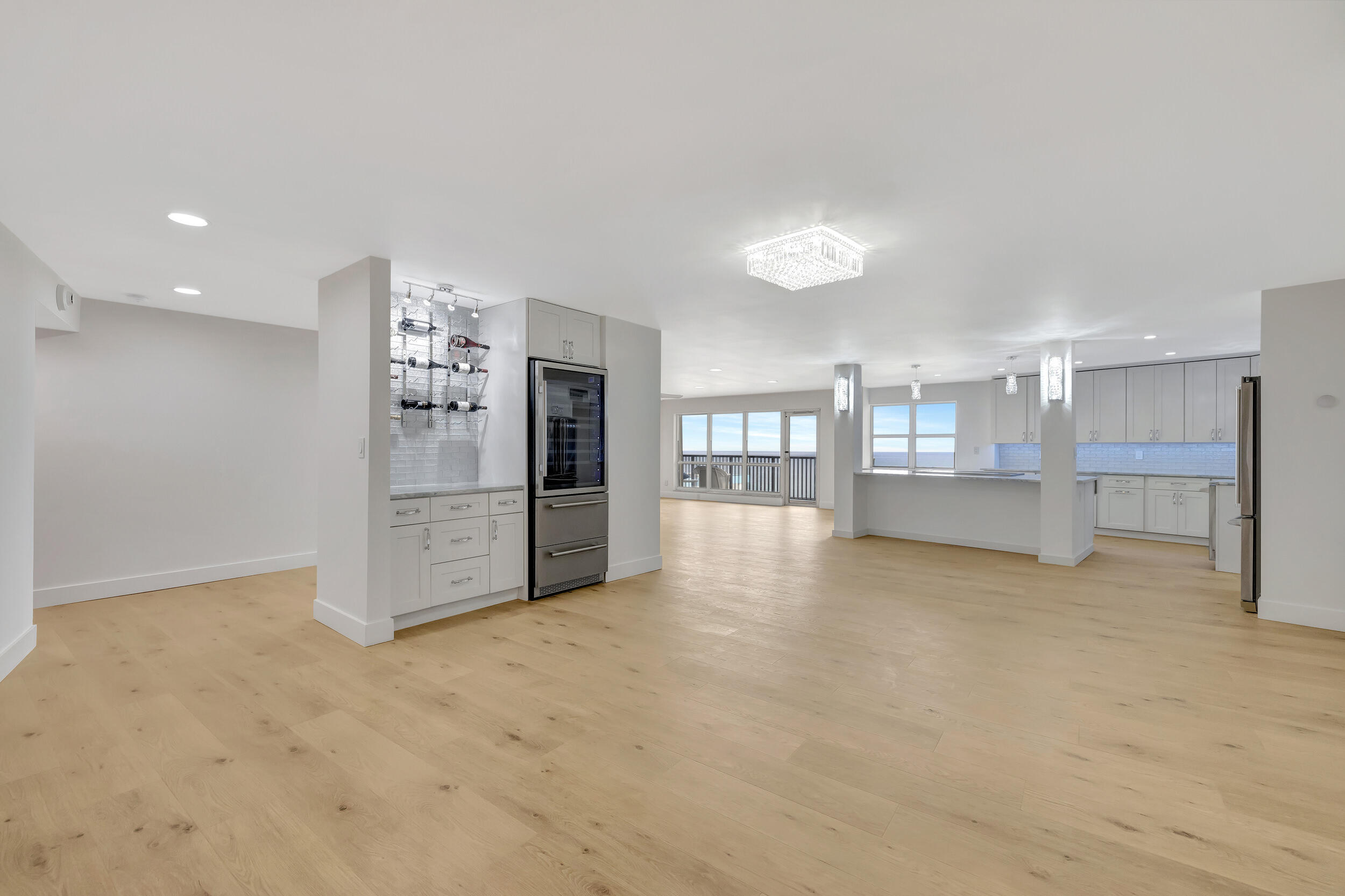 1800 S Ocean Boulevard 910
