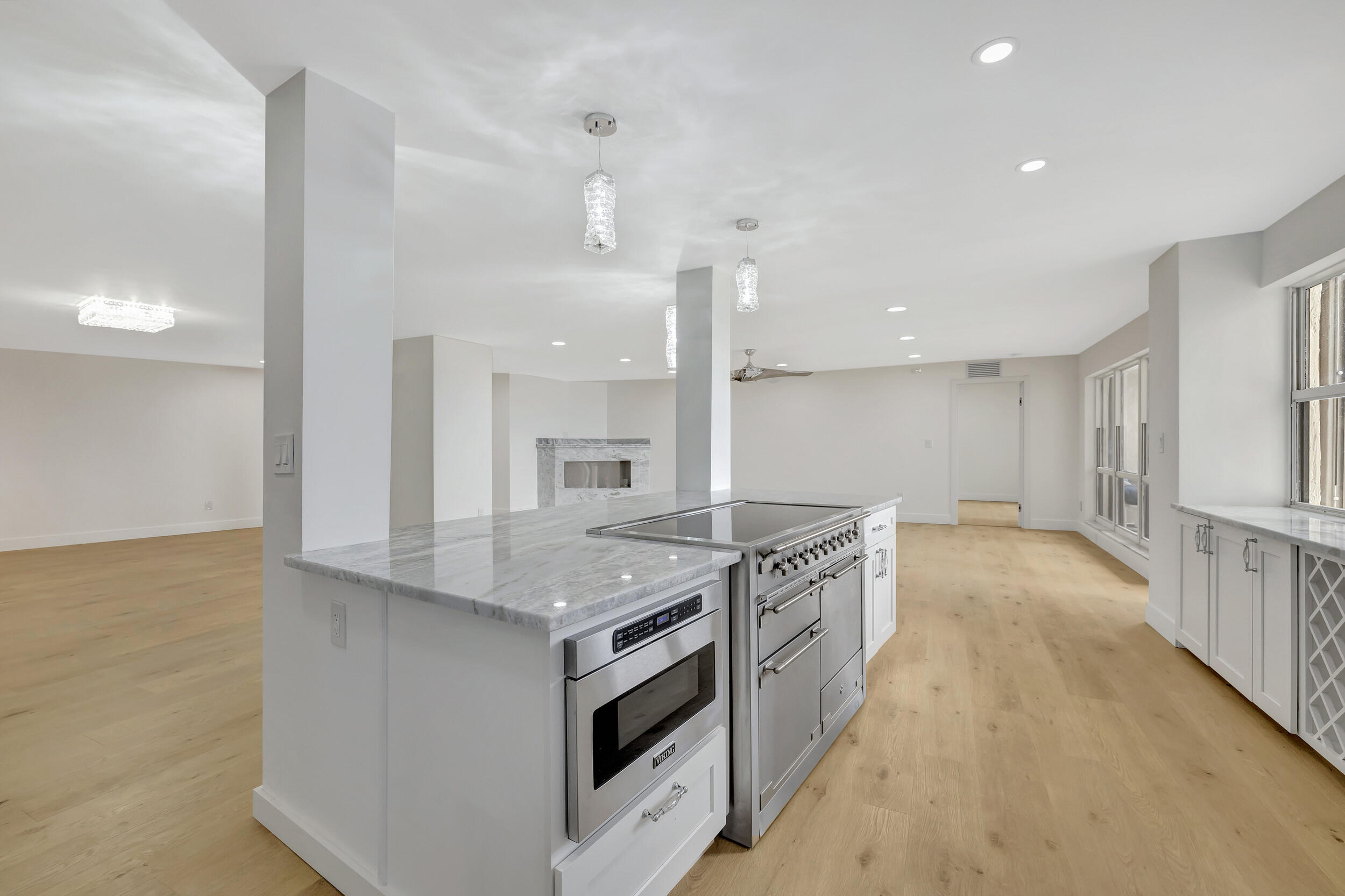 1800 S Ocean Boulevard 910