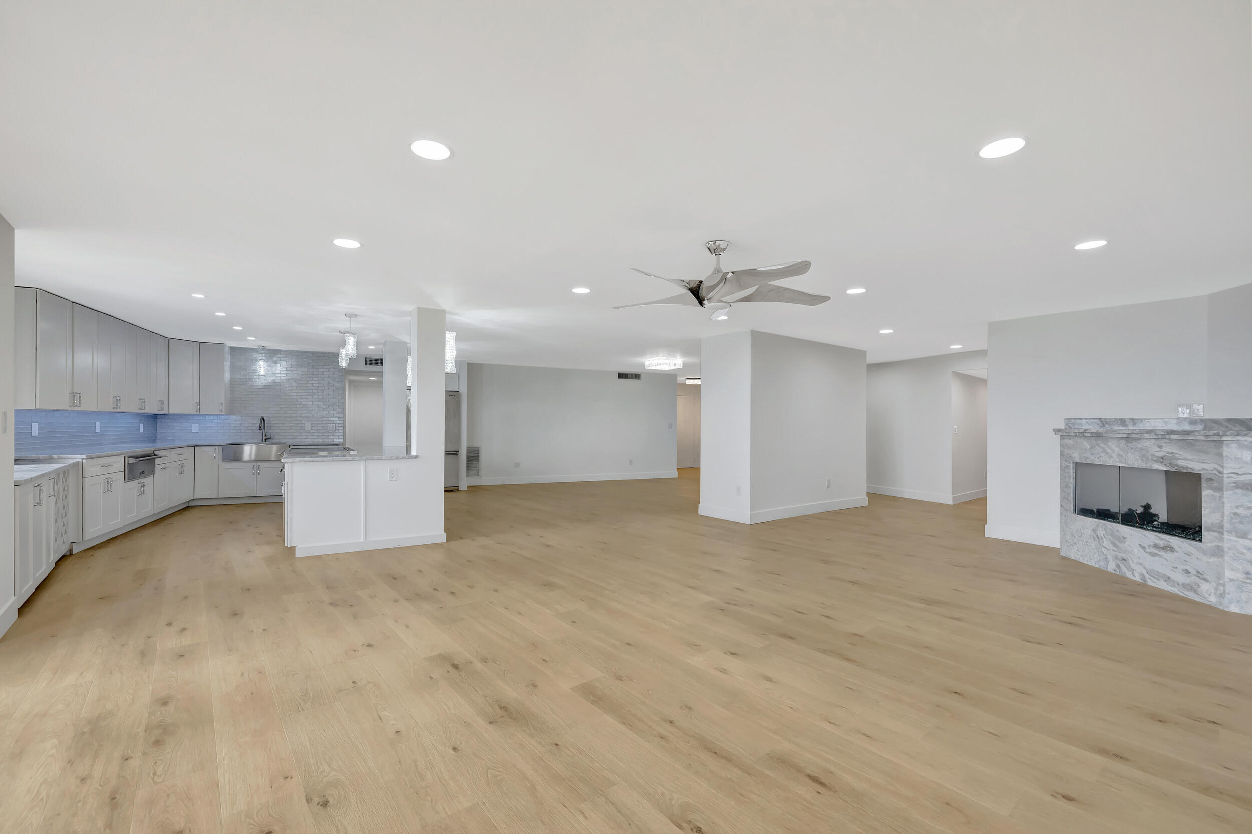 1800 S Ocean Boulevard 910