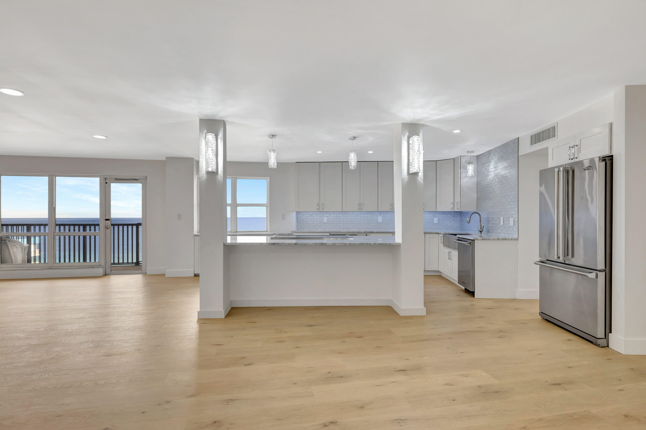 1800 S Ocean Boulevard 910