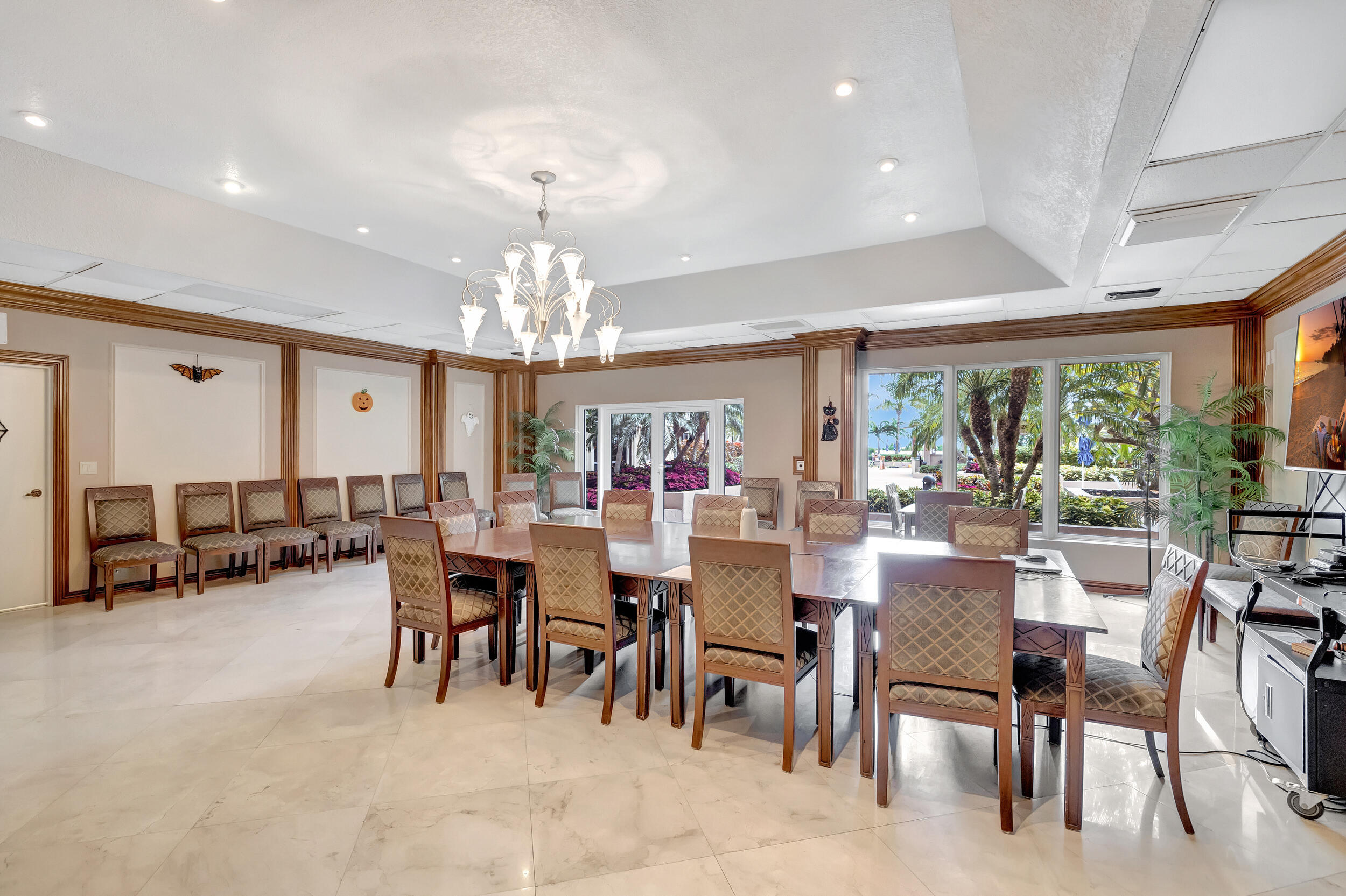 1800 S Ocean Boulevard 910
