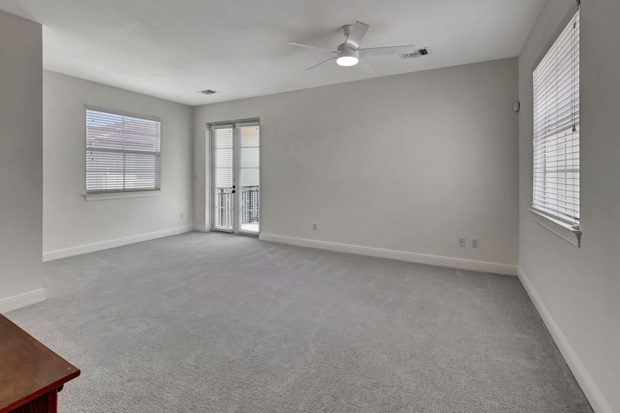 99 Via Poinciana Street