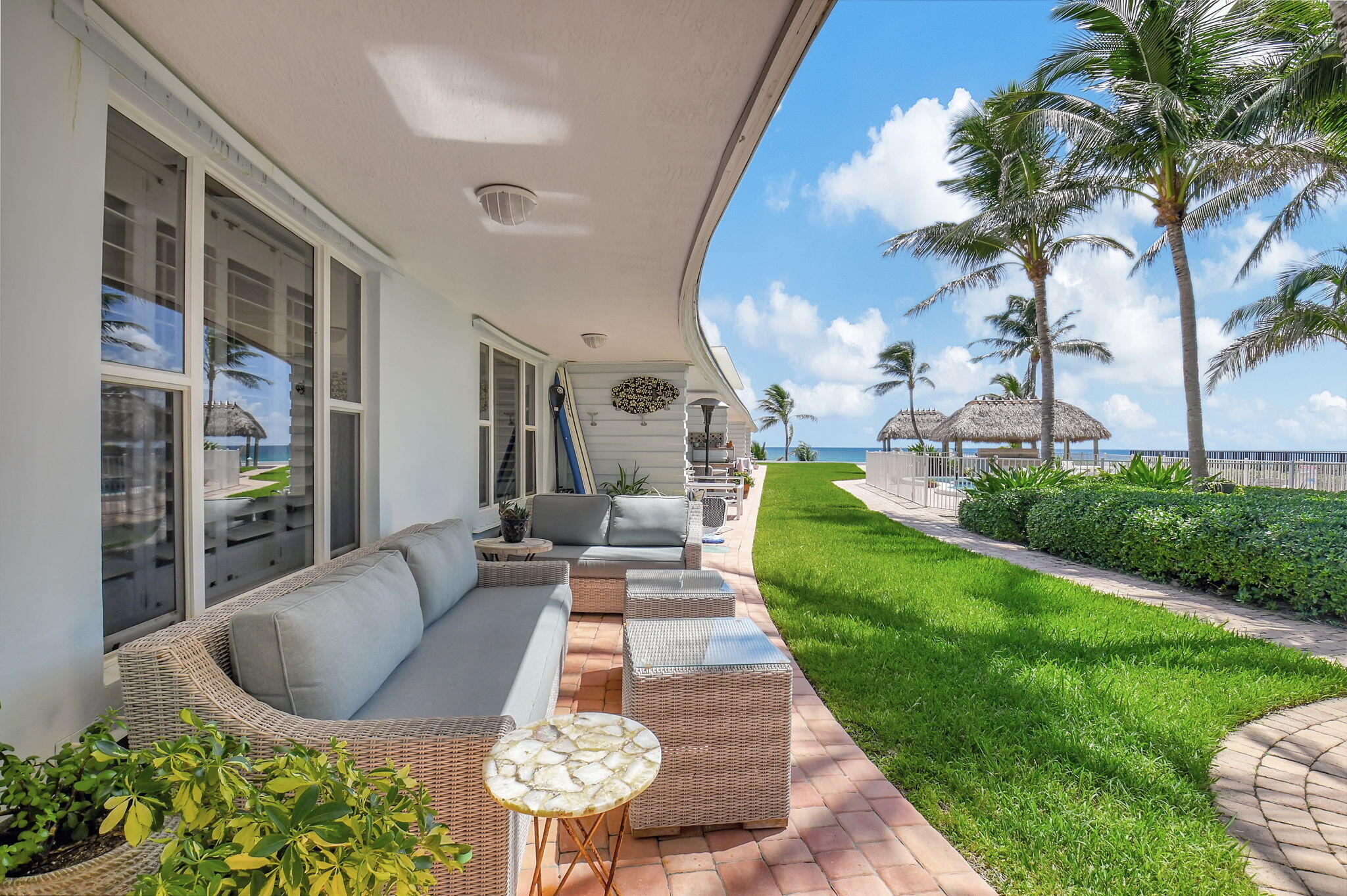 2711 S Ocean Boulevard 4