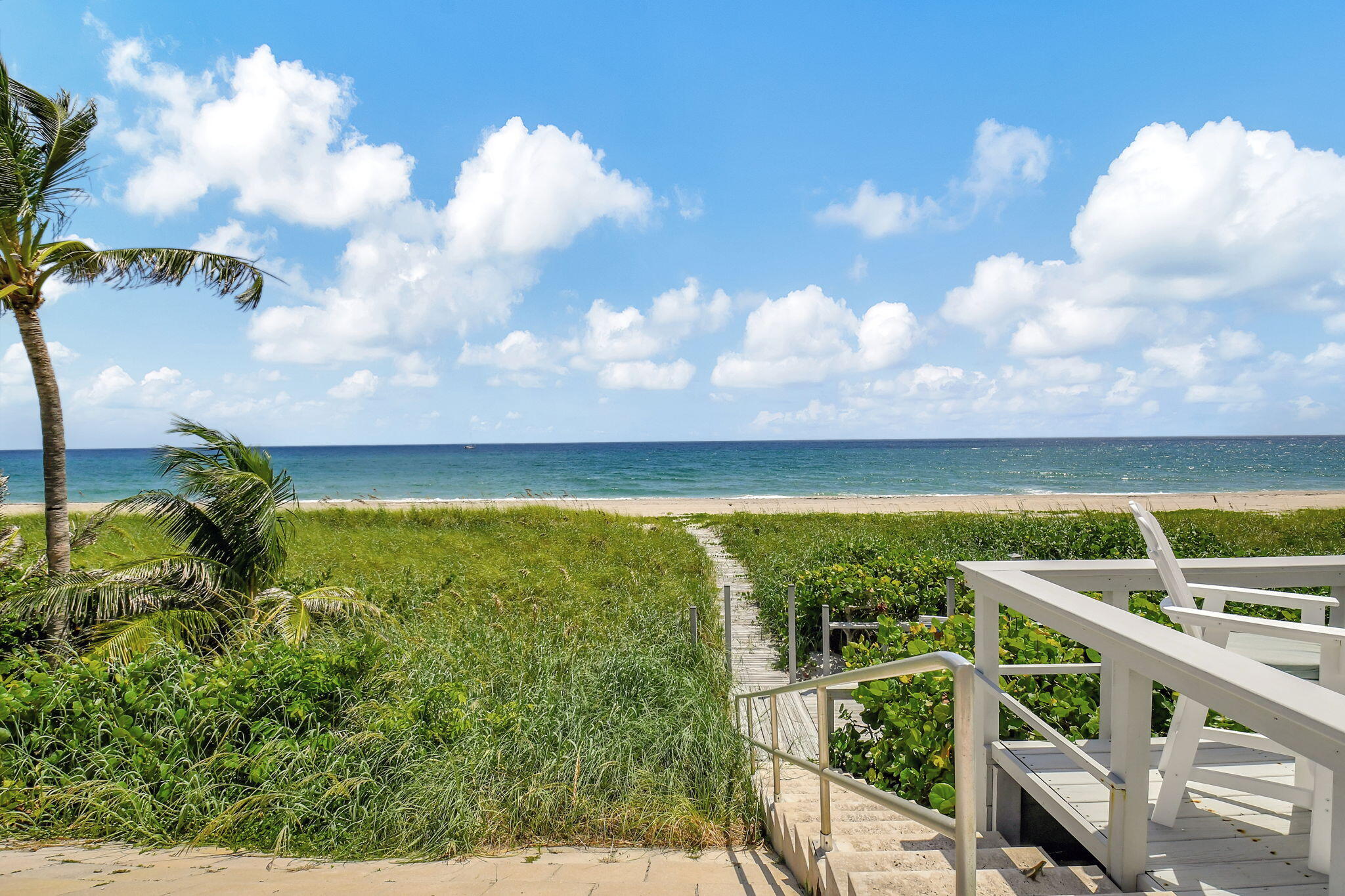 2711 S Ocean Boulevard 4