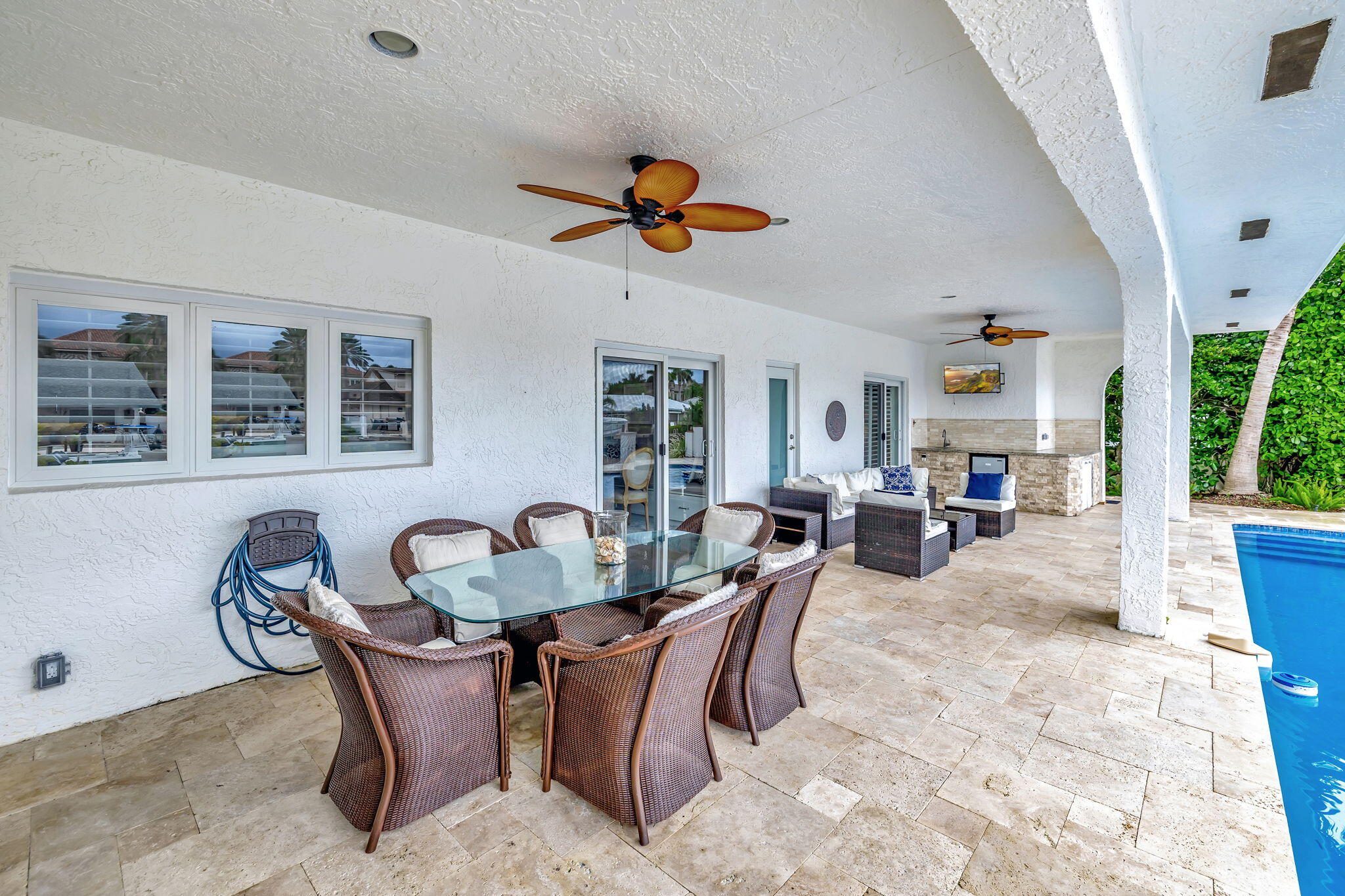 948 Fern Drive