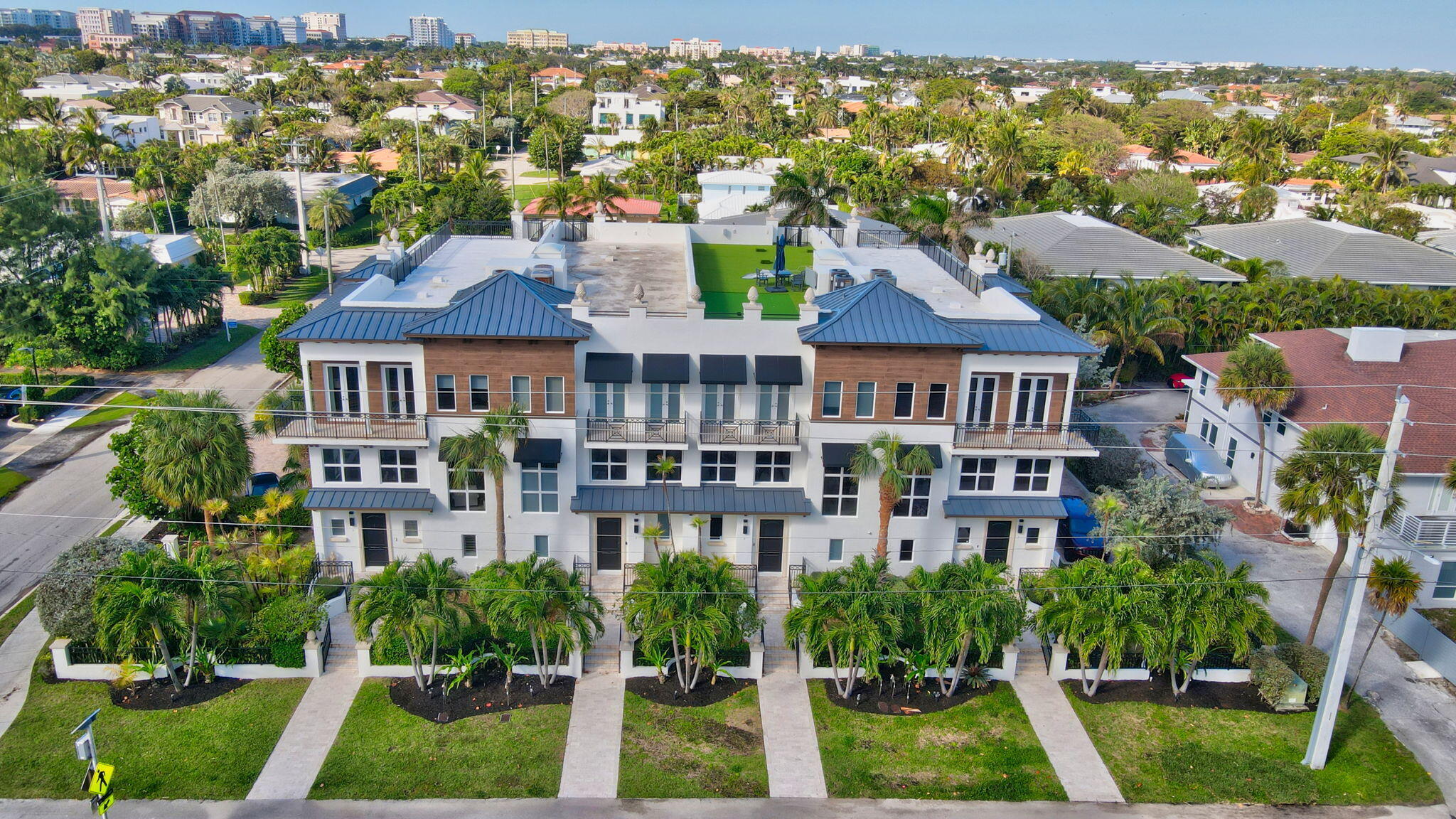 425 N Ocean Boulevard 1