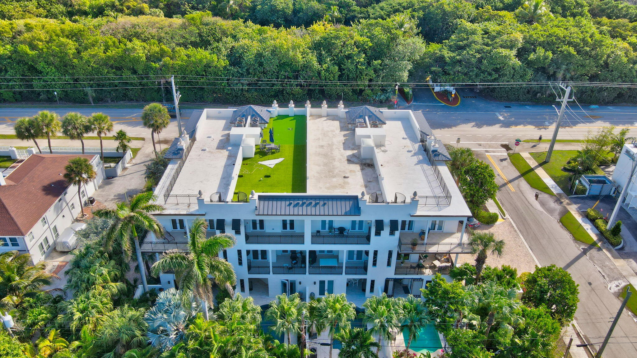 425 N Ocean Boulevard 1
