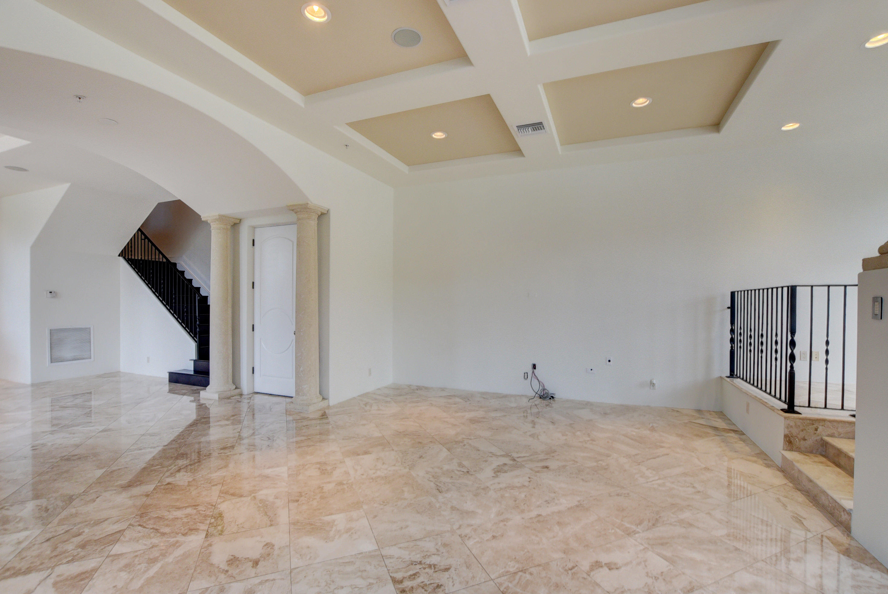 425 N Ocean Boulevard 1