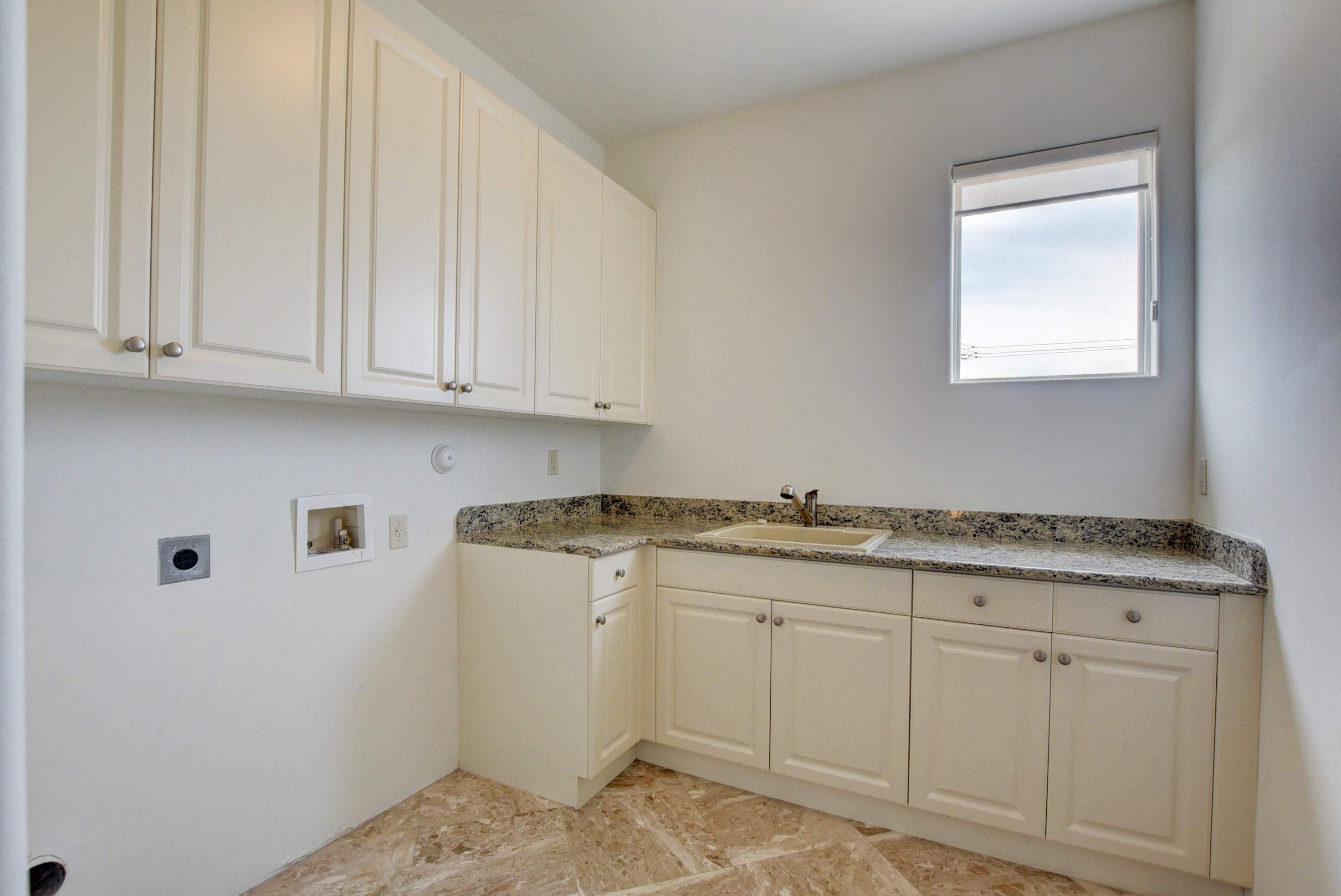 425 N Ocean Boulevard 1