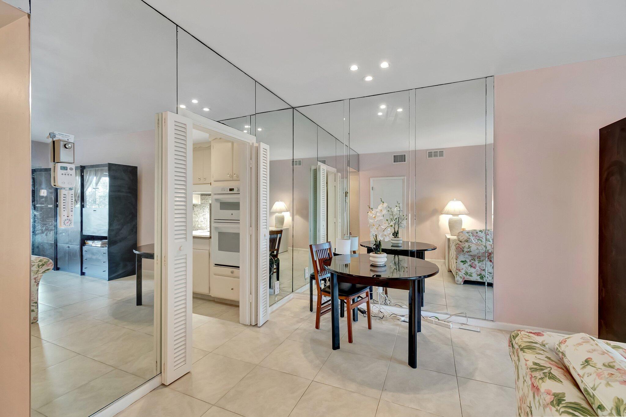 2711 S Ocean 0020 Boulevard 2