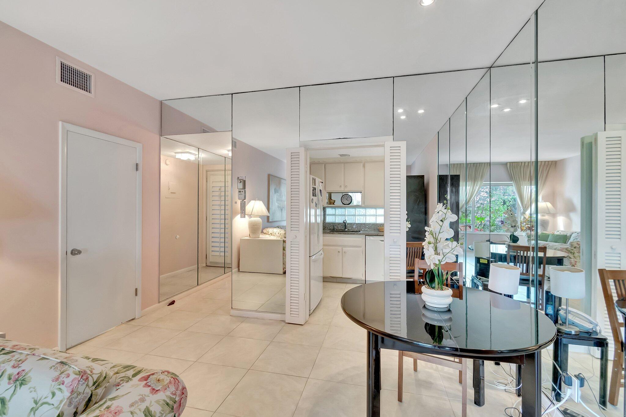 2711 S Ocean 0020 Boulevard 2