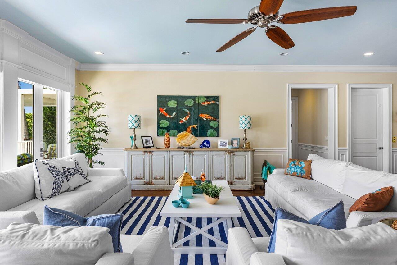 960 Dogwood Drive