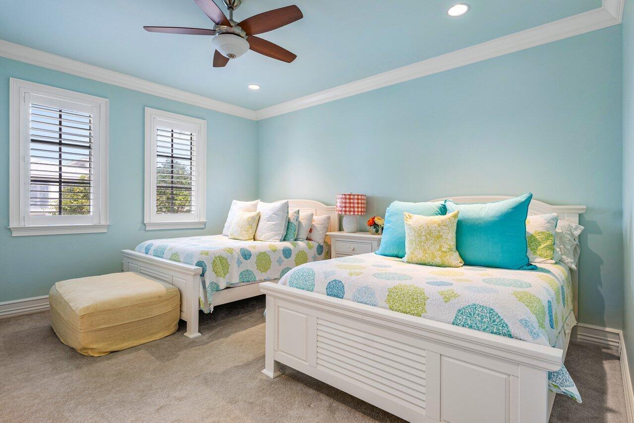 960 Dogwood Drive