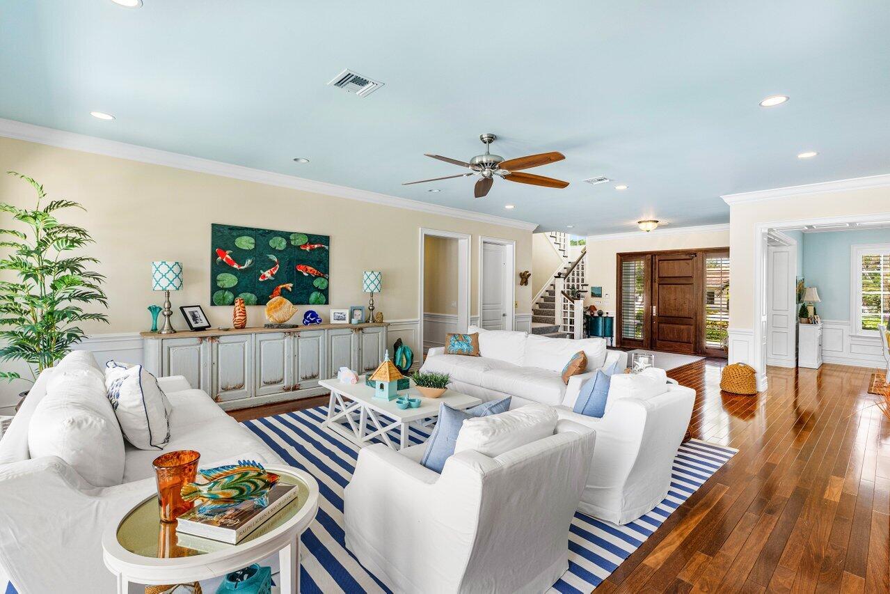 960 Dogwood Drive
