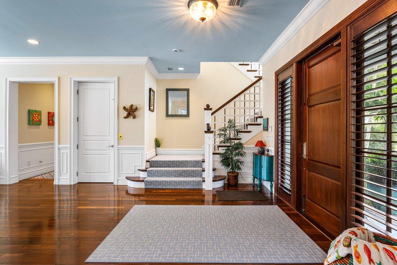960 Dogwood Drive