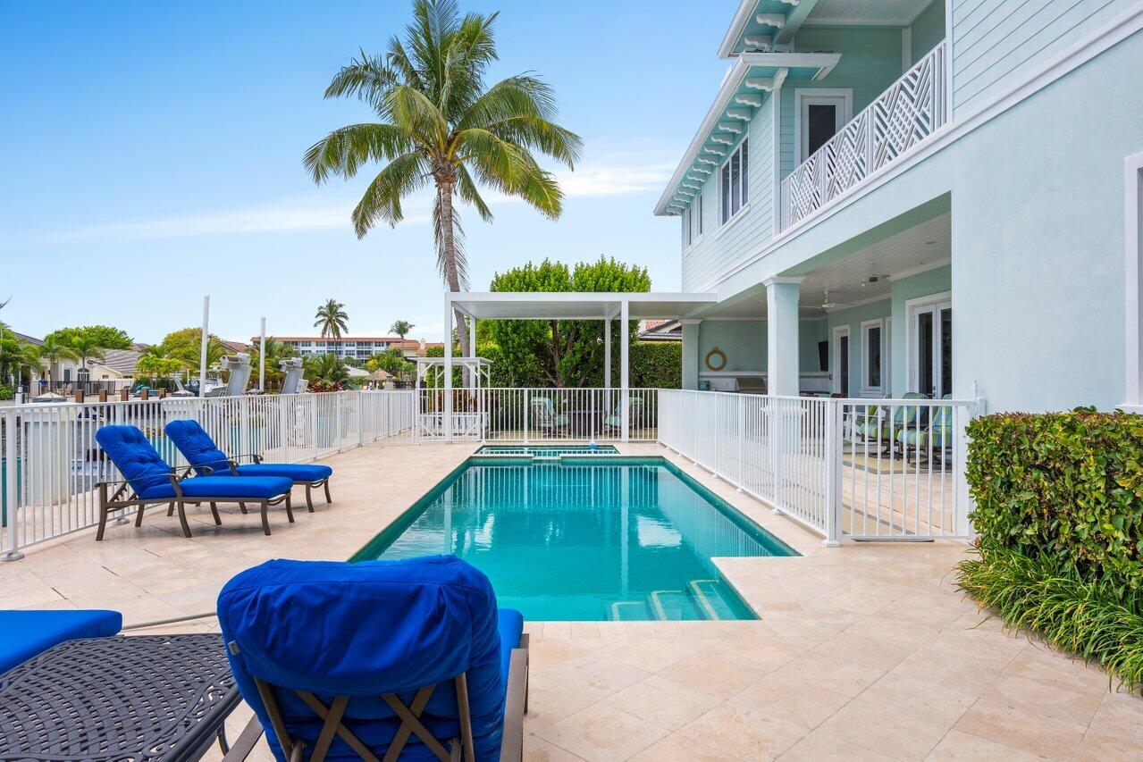 960 Dogwood Drive