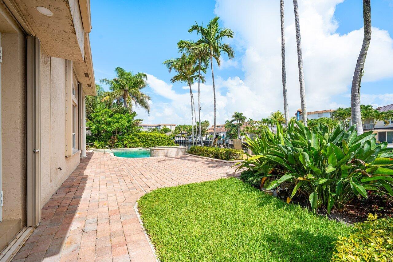 923 Hyacinth Drive