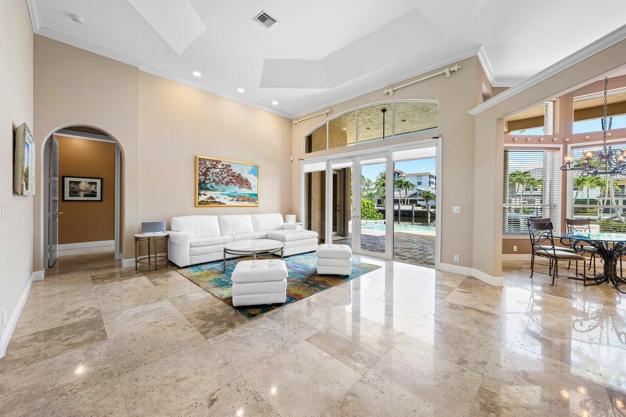 923 Hyacinth Drive