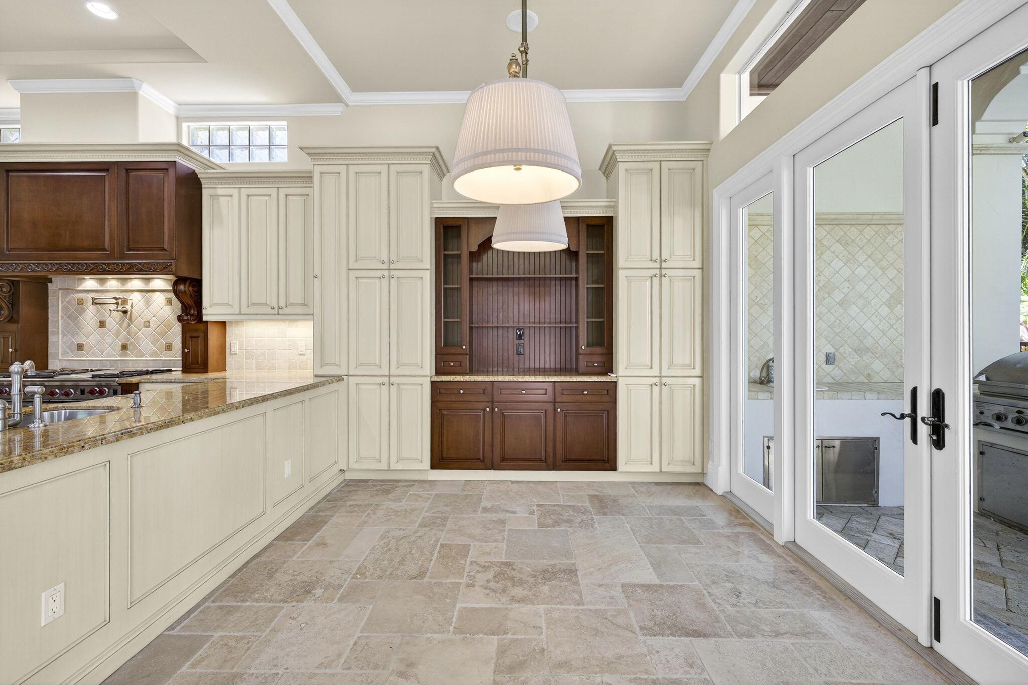 4002 S Ocean Boulevard