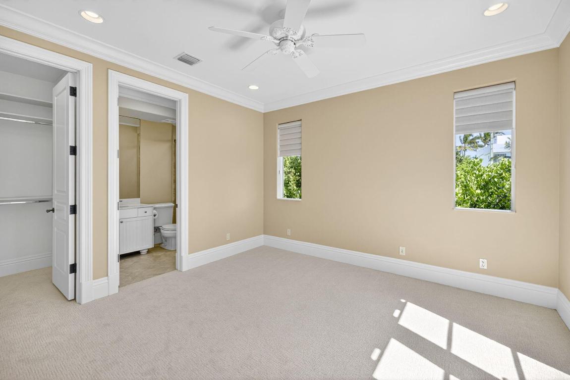 4002 S Ocean Boulevard