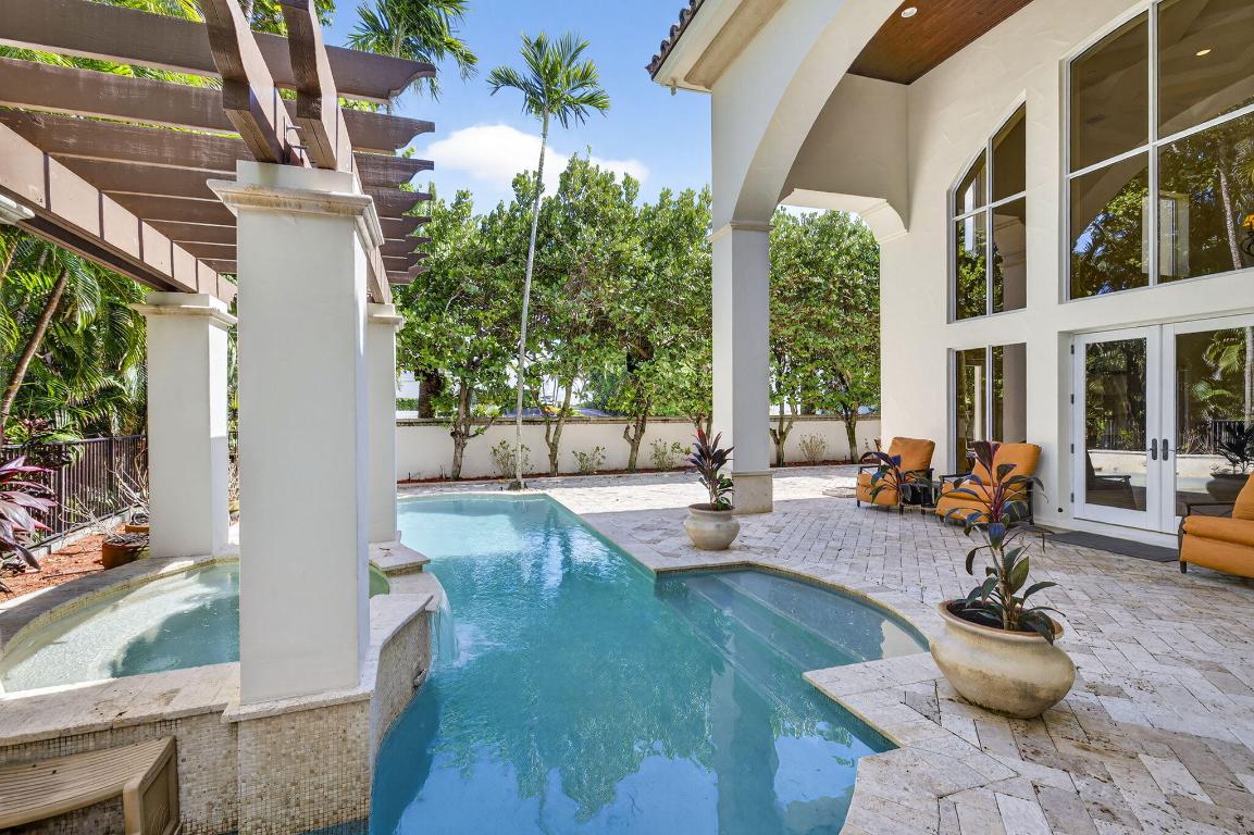 4002 S Ocean Boulevard