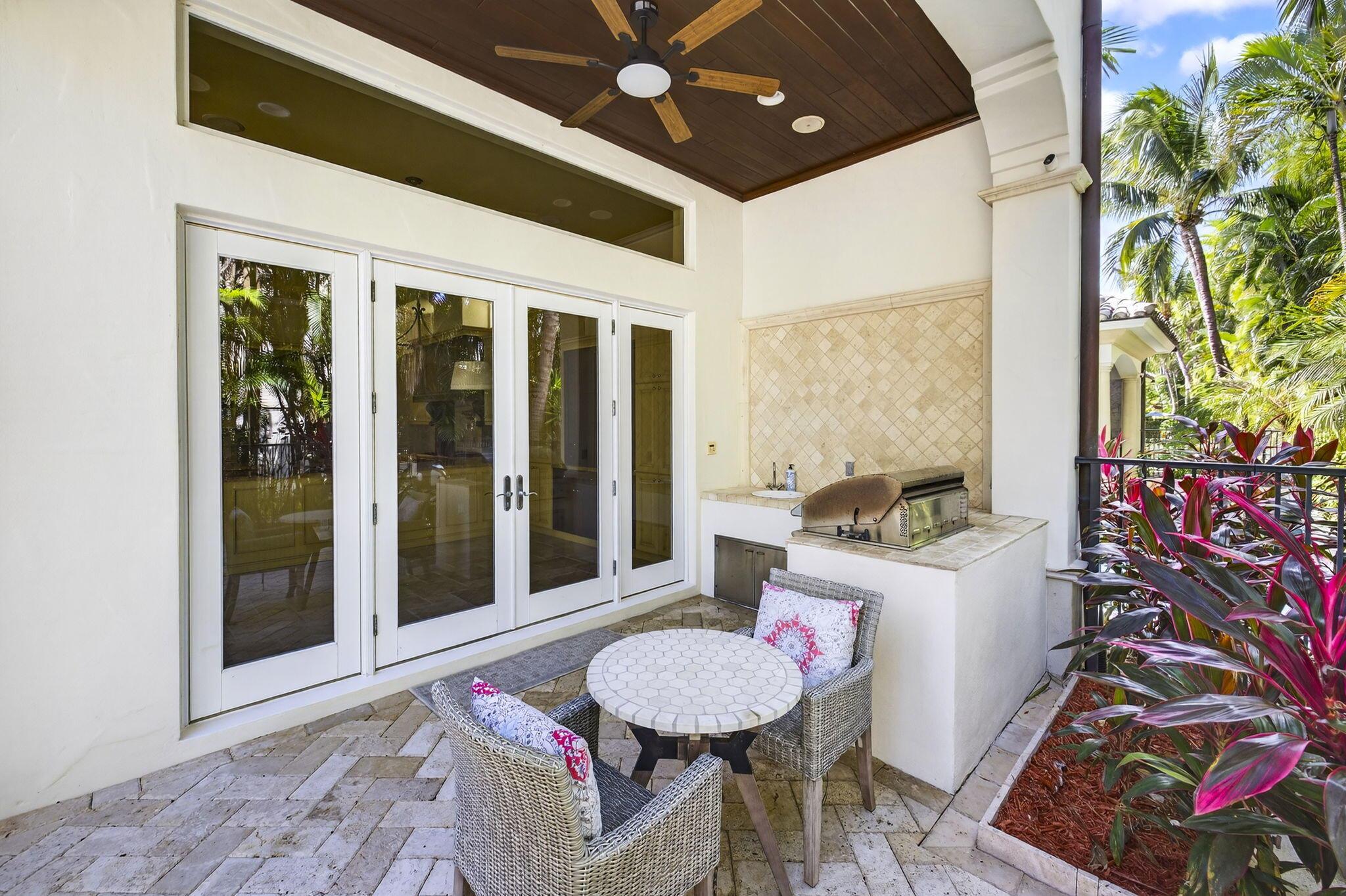 4002 S Ocean Boulevard