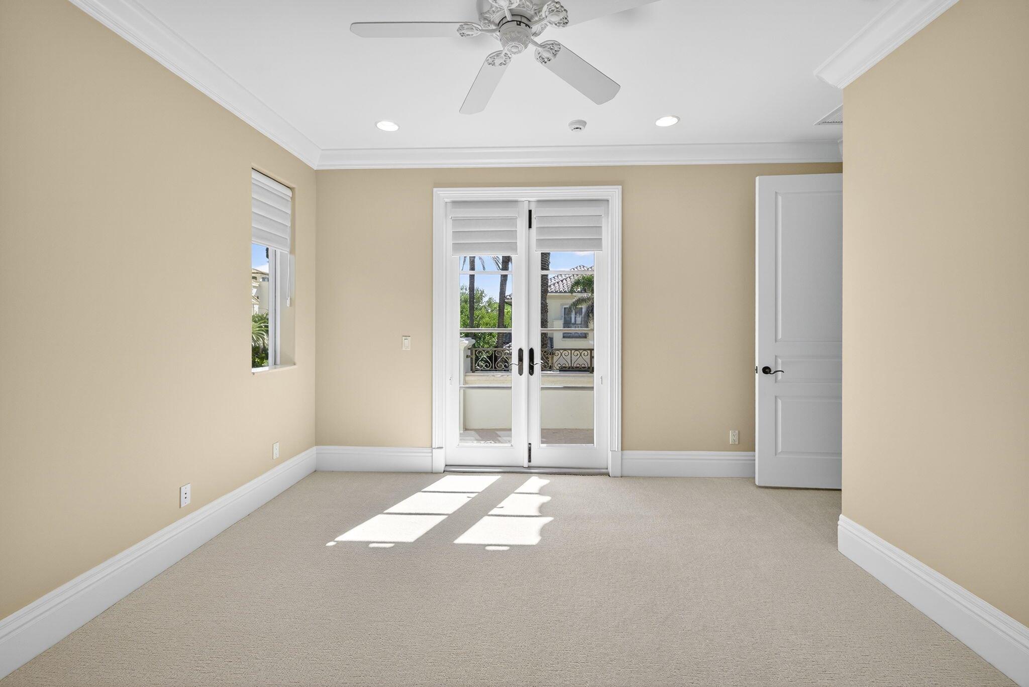 4002 S Ocean Boulevard